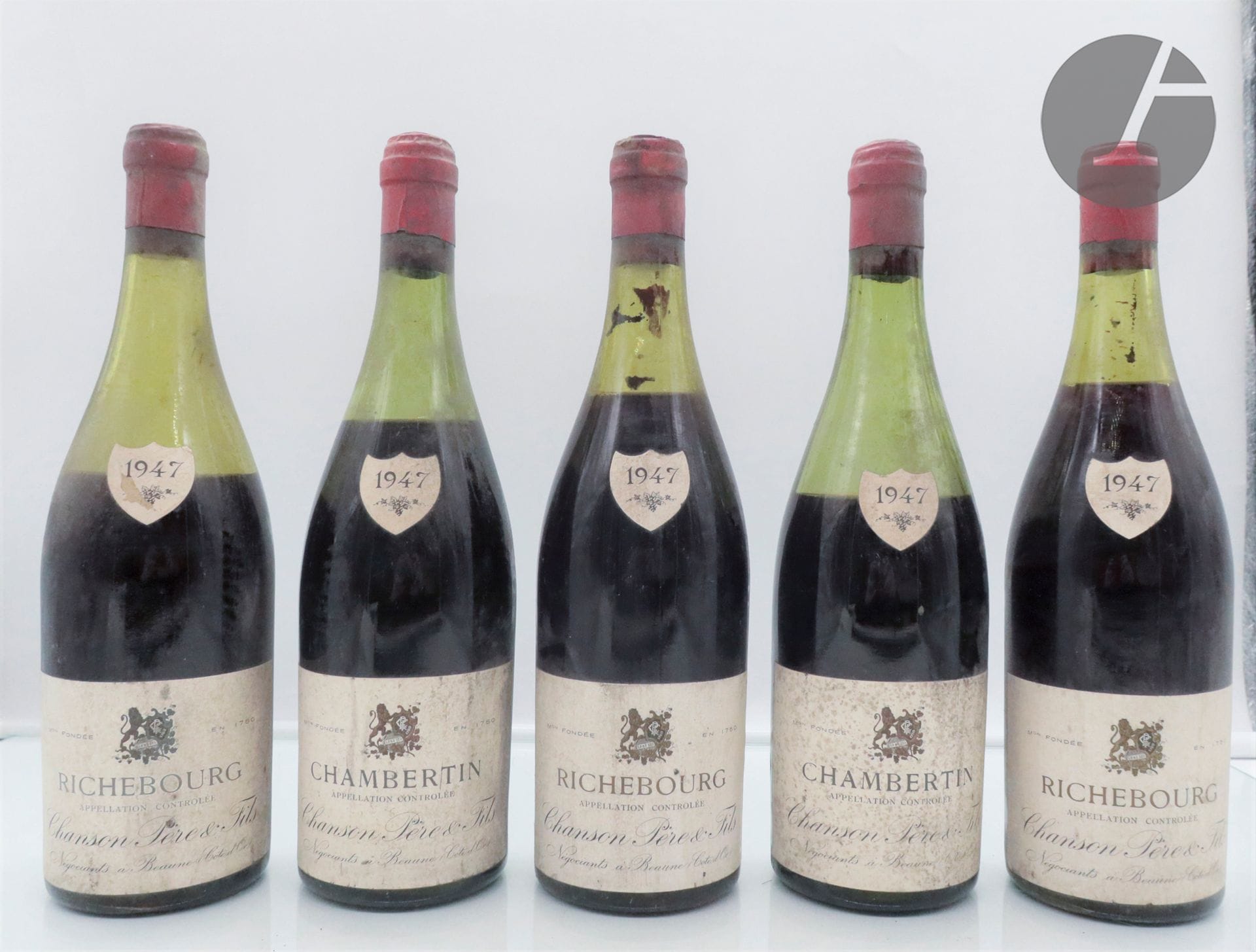 3 B RICHEBOURG (Grand Cru) (1 à 4,2; 1 à 5 et 1 à 8,5 cm; e.t.h; clm.s; c.s.), Chanson P&F, 1947
2 B CHAMBERTIN (Grand Cru) (1 à 6 et 1 à 9 cm; e.t.h; clm.s; c.s. gondolée), Chanson P&F, 1947