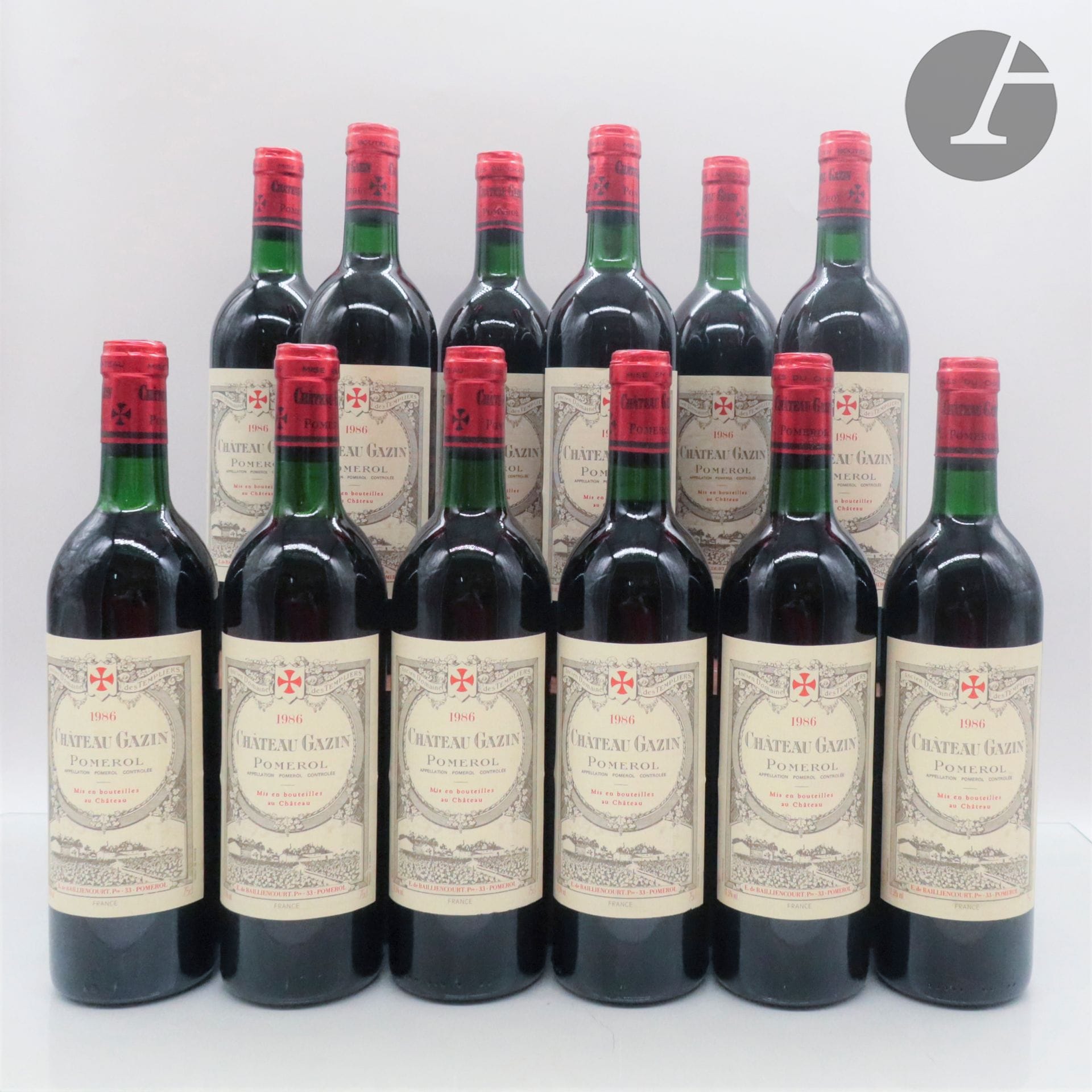 12 B CHÂTEAU GAZIN (Caisse Bois d'origine) (4 B.G; 3 T.L.B.+ et 2 T.L.B; 1 c.a. bas de jupe par guittotines), Pomerol, 1986