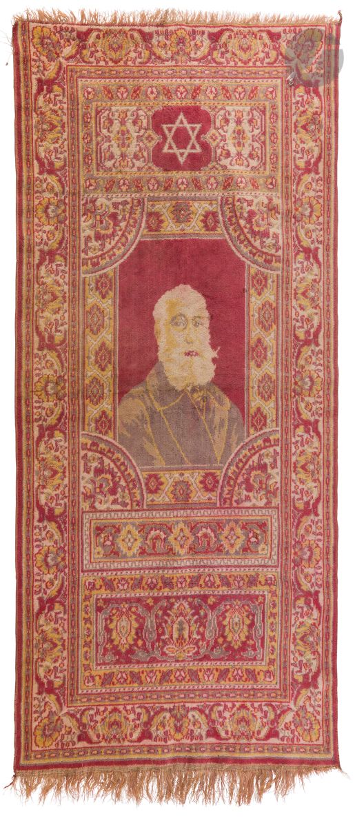 [SIONISME - NORDAU] 
Tapis mural orné d’un portrait de Max Nordau.
Jérusalem, ateliers de tissage de l’école des métiers d’art de l’Alliance Israélite. Circa 1920. 
123 x 59 cm



Mots clés :
judaïca, juif, juive, hébreux, rabbins, jewish, torah, hebrew, hebraica, judaisme, synagogue, sionisme, pessah, pessach, haggada, haggadah, hagada, hagadah, passover, menora, menorah, hannuka, hannuca, hannoucca, hanouccah, torah, juden, israélite, Israël, antisemitism, antisémitisme, dreyfus, meguila, sepharade, sefarad, ketouba