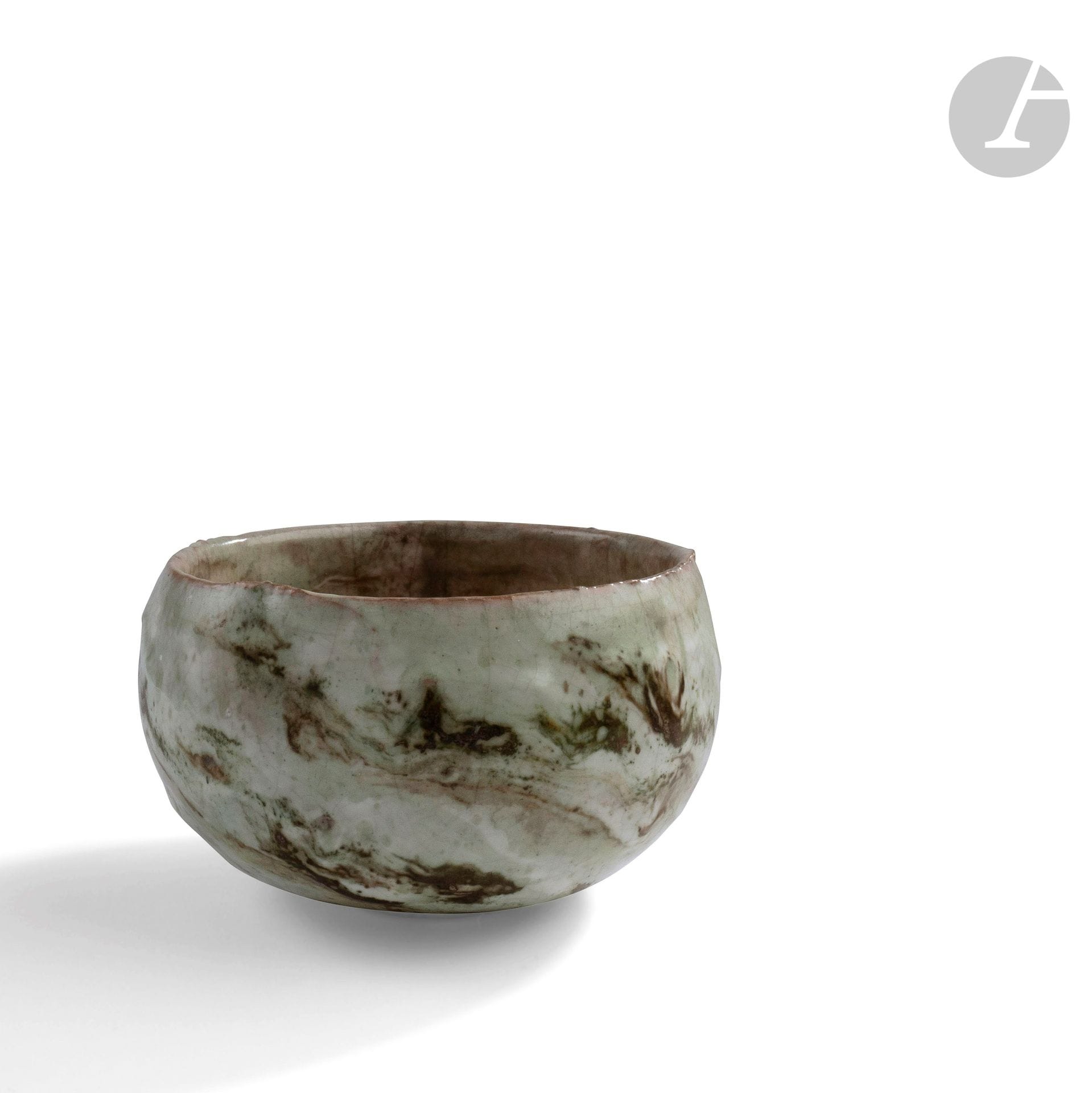 Gisèle BUTHOD-GARCON (France, born 1954
) Green enamelled raku bowl. Signed with a star, monogrammed and dated 2005 under the base. H. 11 cm - D. 17 cm
