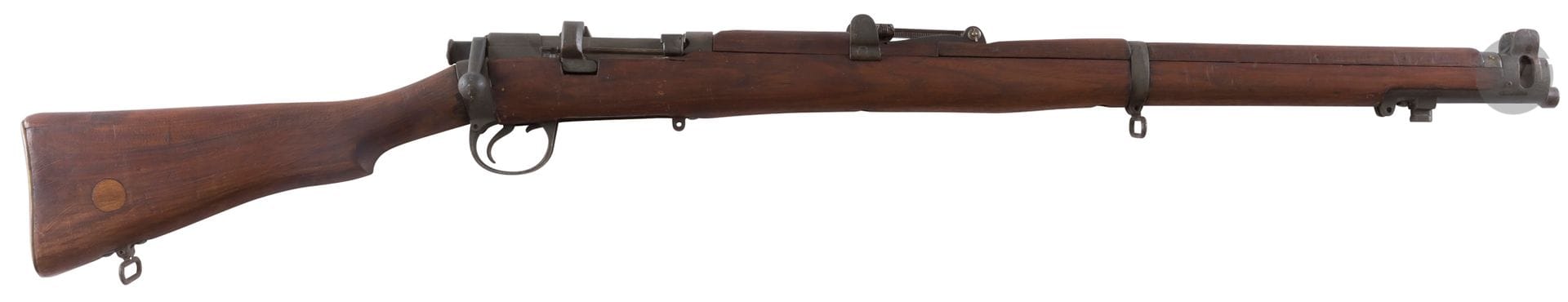 Short rifle SHT Lee Enfield SMLE, Mk III*, caliber 303 british. 
Barrel with rise to 20. Marked "BSA 1918 SHT LE III*".
Grey hardened finish.
Oxidation, missing magazine and door. 
Canvas sling. 
Length of the barrel: 64 cm - Overall length: 112 cmCategory
C to be declared, n°7***





.