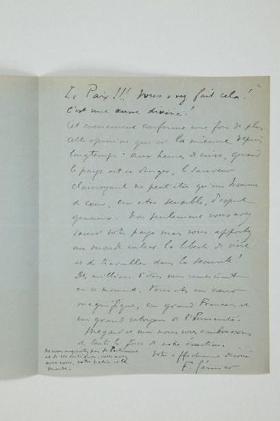 Firmin GÉMIER (1869-1933) acteur et metteur en scène
2 L.A.S., juillet-août 1924, au Président Édouard Herriot; 4 pages in-8, un en-tête Théâtre National de l'Odéon. Paris 24 juillet 1924, au sujet de la lutte menée par certains candidats à la direction de l'Opéra-Comique; il le prie, avec Aristide Briand, Daladier, Pierre Laval, etc. «de ne rien faire avant d'avoir écouter nos arguments en faveur de Louis Masson, fils de musicien, élève de Lavignac et de Gabriel Fauré, directeur du Trianon Lyrique et le seul musicien parmi tous ces candidats à la direction d'une scène musicale»... Saint-Amour 17 août 1924, après la Conférence de Londres: «La Paix!!! Vous avez fait cela! C'est une oeuvre divine! Cet événement confirme une fois de plus cette opinion qui est la mienne depuis longtemps: aux heures de crise, quand le pays est en danger, le sauveur clairvoyant ne peut être qu'un homme de coeur, un être sensible, d'esprit généreux. Non seulement vous avez sauvé votre pays mais vous apportez au monde entier la liberté de vivre et de travailler dans la sécurité! Des millions d'êtres vous remercient en ce moment. Vous êtes un coeur magnifique, un grand Français et un grand citoyen de l'humanité»