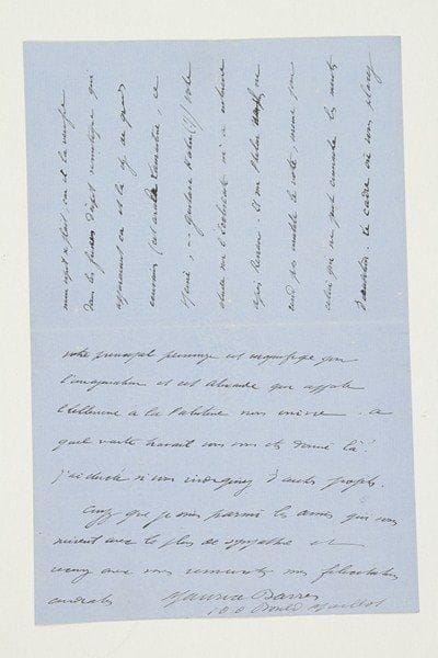 Maurice BARRÈS (1862-1923) écrivain et homme politique
5 L.A.S., 1891-1905, à Édouard Herriot; 10 pages et demie in-8, une enveloppe.  Janvier 1891, remerciant de son souvenir... 14 octobre 1893: «L'Ennemi des lois paraîtra dans quelques jours; [...] j'y élargis un peu mes préoccupations sans m'écarter de ma méthode»... [1898], au sujet de Philon le Juif: «ce que vous dites du juif qui pense en images sans aller jusqu'à l'idée abstraite, me semble une distinction de grande conséquence, à laquelle mon esprit se plaît, car il la vérifi e dans les fusées d'esprit sémitique qui apparaissent ça et là chez de grands écrivains (cet arabe Lamartine, ce Heine, ... Gustave Kahn (!))»... 19 janvier 1903: «Je suis très touché que le jeune homme timide et intelligent devenu un éminent professeur se souvienne de la rue Legendre»... 13 février 1905, à propos de Madame Récamier et ses amis: «je lis avec beaucoup d'intérêt et de plaisir le beau dossier plein de lumières et bien ordonné que vous nous donnez sur la vestale de Chateaubriand. C'est un trésor de documents où revenir. - Je vous enverrai en échange d'ici quelques semaines un volume»... On joint une L.A.S. de sa veuve Paule Barrès (1923)