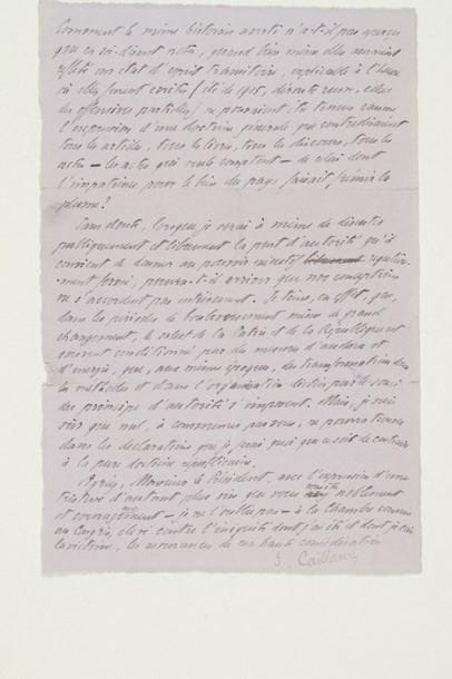 Joseph CAILLAUX
15 L.A.S. et 1 L.S., 1922-1940, au Président Édouard Herriot; 31 pages in-4 ou in-8, qqs en-têtes Sénat, qqs adresses, une enveloppe. Très intéressante correspondance politique et sur sa réhabilitation. Arcachon 19 janvier 1922: «L'arrêt de la Haute Cour et l'interprétation qu'on lui a donnée, où la stupidité le dispute à l'iniquité, m'interdit l'accès de la grande ville dont vous êtes Maire»... 28 novembre, contestant des remarques d'Herriot au congrès de Marseille: leurs conceptions sur la part d'autorité qu'il convient de donner au pouvoir exécutif ne s'accordent pas entièrement... 5 décembre, longue lettre politique évoquant le traitement que lui réservent divers journaux, le risque d'un «nouveau Bloc National teinté de rouge», et l'interprétation du programme de Marseille... 13 décembre: «Waldeck me disait qu'?on ne conduit les hommes qu'avec le coeur?. Si ce grand esprit ne se trompait pas, vous êtes assuré de conduire des foules»... Remarques sur le programme du Parti radical, et notamment sur la motion à son égard, «fort bien rédigée mais insuffisante»... 23 décembre, il faut ajouter à la protestation d'Herriot «l'affirmation que le parti radical mettra tout en oeuvre pour faire annuler, briser, réviser un verdict qui outrage la justice... la vraie»... 3 janvier 1923, il propose de commenter La Russie nouvelle dans le journal américain The World, où il a remplacé Tardieu... 19 janvier, sur l'opportunité d'un retour à la discipline parlementaire... 15 mars, il apprend qu'Herriot l'a «superbement défendu hier à la Chambre», et l'en remercie... Toulouse 12 mai, il apprend par Moutet sa «courageuse et admirable intervention dans la séance d'hier»... Royat 24 mai, félicitations sur l'article Radicalisme et Socialisme; il se demande cependant si Herriot n'est pas allé un peu vite, «en tenant pour liquidé le programme politique du radicalisme»... Toulouse 23 septembre 1924: «Où que je parle je ne cesserai de dire que le devoir de tous les républicains est de vous s