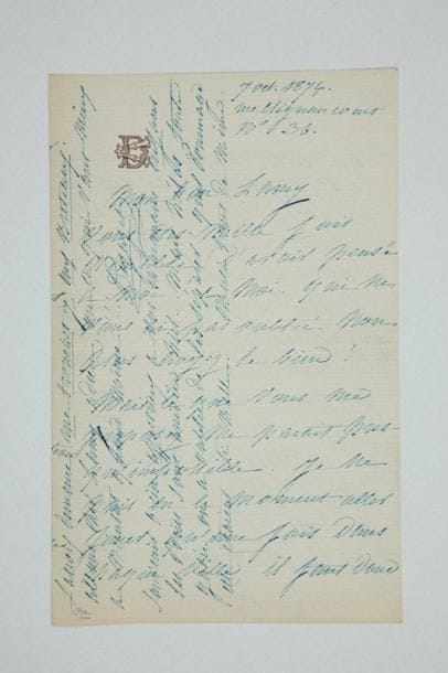 Virginie DÉJAZET (1798-1875) actrice
6 L.A.S., Paris 1874-1875, à son ami Lamy, directeur du Théâtre des Variétés de Lyon; 25 pages et demie in-8, une à son chiffre. Belle correspondance de la comédienne. 7 octobre 1874. La proposition de Lamy de jouer sur son théâtre à Lyon lui paraît presque impossible, car elle ne peut «jouer qu'une fois dans chaque ville»; il faudrait donc une sorte de représentation solennelle, dans une grande salle, etc. 19 janvier 1875. Elle espère profiter de son invitation: «Je donne des représentations au Vaudeville, qui je pense cesseront à la fin du mois»... 4 mars. Elle espère que la 1re représentation de son opérette a marché selon ses désirs, et compte qu'il lui fera l'hommage de son talent «si sympathique si original, et si vrai!» Elle exige qu'il joue avec elle, «sans quoi pas de Déjazet aux Variétés de Lyon. [...] On m'a dit ici que Mme Doche n'avait jouée chez vous que deux fois, pour cause de mauvaise recette. Diable! Voilà qui n'est point rassurant. Et malgré qu'à Lyon je me crois plus aimée qu'une autre non comme mérite, mais par droits de mon passé de jeune fille! Je ne m'inquiète pas moins de la réception que l'on fera à la vieille femme»... 15 mars. Elle ironise sur le «nouveau progrès» qui consiste à faire le bénéfice de Delannoy en matinée, à l'Opéra: «jouer la comédie en plein jour, cela semble me rapprocher de certains saltimbanques»... Puis elle dispute les conditions de son engagement à Lyon: «vous me traitez un peu serré. Partage au-dessus de mille F. c'est raide!»... Elle fait valoir ses frais, l'importance de la mise en scène, les répétitions, etc. «Allons cher ami, un bon mouvement, payez-moi mon voyage allée et retour, puis, diminuez quelque chose sur le chiffre prélevé avant le partage»... 23 mars. Elle accepte ses propositions, mais elle avait oublié l'article cuisine, puisqu'elle ne supporte pas celle des hôtels, et fait des propositions de répertoire: Le Pré Saint-Gervais, Mlle Dangeville, Vert-Vert, etc. 8 octobre. On lui a posé un vésicatoire, 