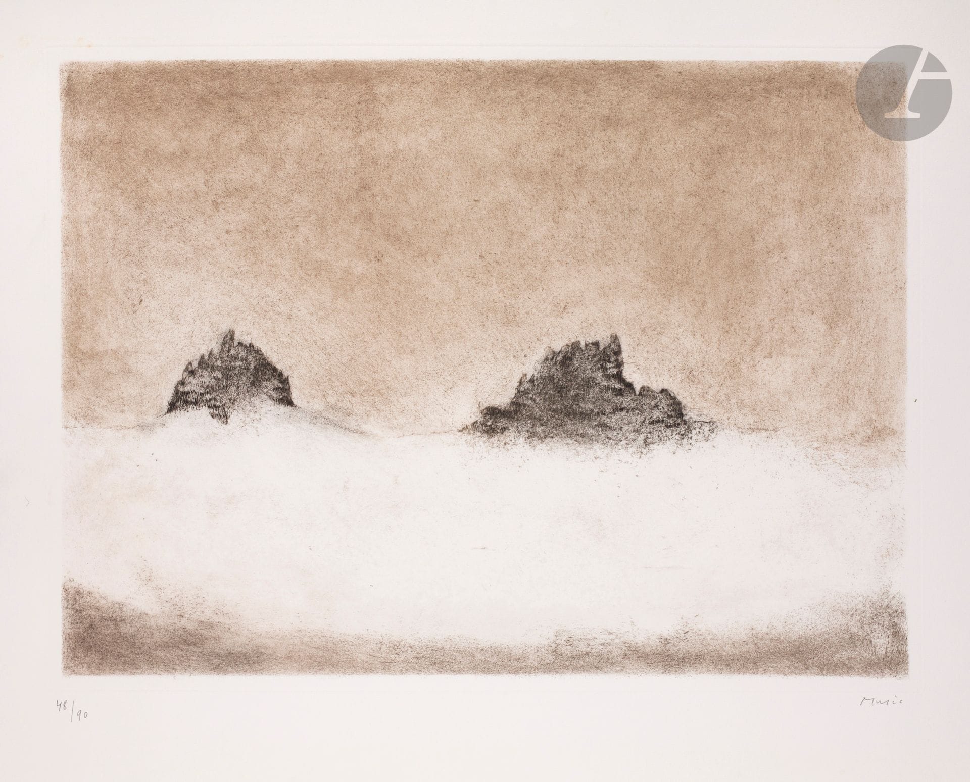 Zoran Mušič (italo-slovène, 1909-2005) 
Dolomites II. 1975. Pointe sèche. 493 x 360. Frélaut 254. Impression en couleurs. Très belle et fraîche épreuve sur vélin blanc, numérotée et signée au crayon. Court pli cassé dans l’angle supérieur droit. Toutes marges. Tirage à 90 épreuves.