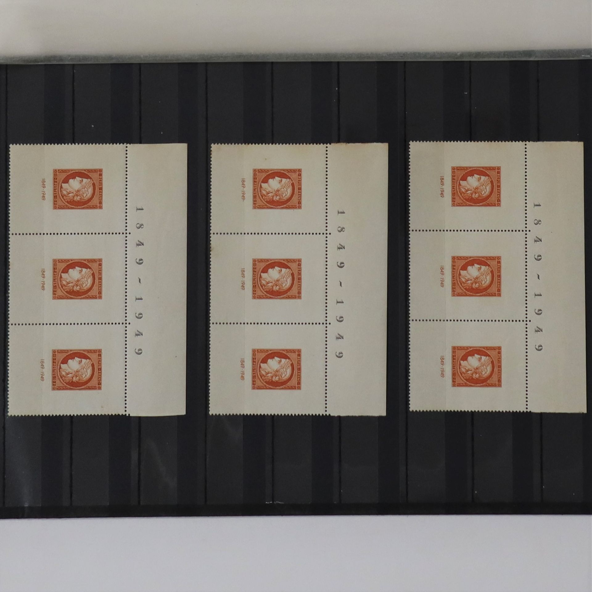 [FRANCE]
Good album containing 16 n° 841 "100 Fr Citex" including n° 841b "la bande de 3 avec inscriptions" and a First day,

n°354/355 "pair Samothrace cancelled on cards, n°F830a the vertical strip in full sheet of 10 copies "centenary of the stamp

1 page of red and green Numbers on the back period beginning of the years 1960 and finally 39 cards maximum thematic "Red Cross", mainly France years 50 (2 of Saarland)

(We specify that the copies n° 830 and 841 present some freckles on the back).