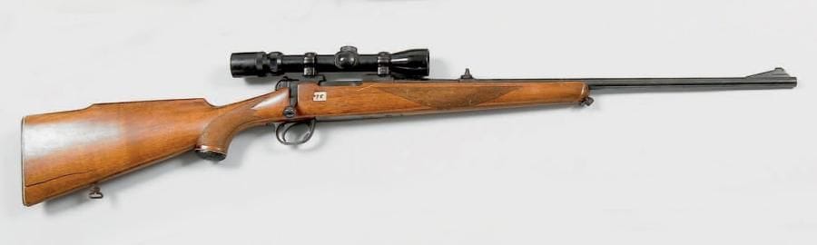 Carabine à verrou BSA calibre 22 Hornet. Canon rond. Crosse pistolet en noyer de 36 cm. 7e catégorie à déclarer