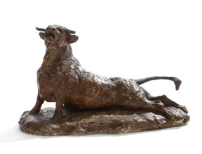 Jean ARY-BITTER (1883-1973)
Taureau Epreuve en plâtre patiné. Porte le cachet de la signature sur la terrasse. 19 x 34 cm
