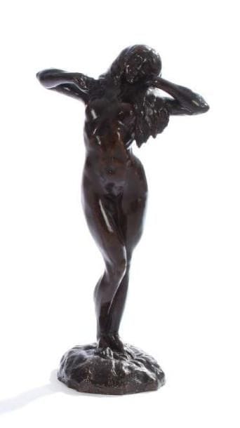 Maurice GUIRAUD-RIVIERE (1881-?)
Femme nue debout Sculpture en bronze à patine brune. Signée sur la terrasse. Cachet du fondeur J. Malesset, Paris. Hauteur: 41 cm