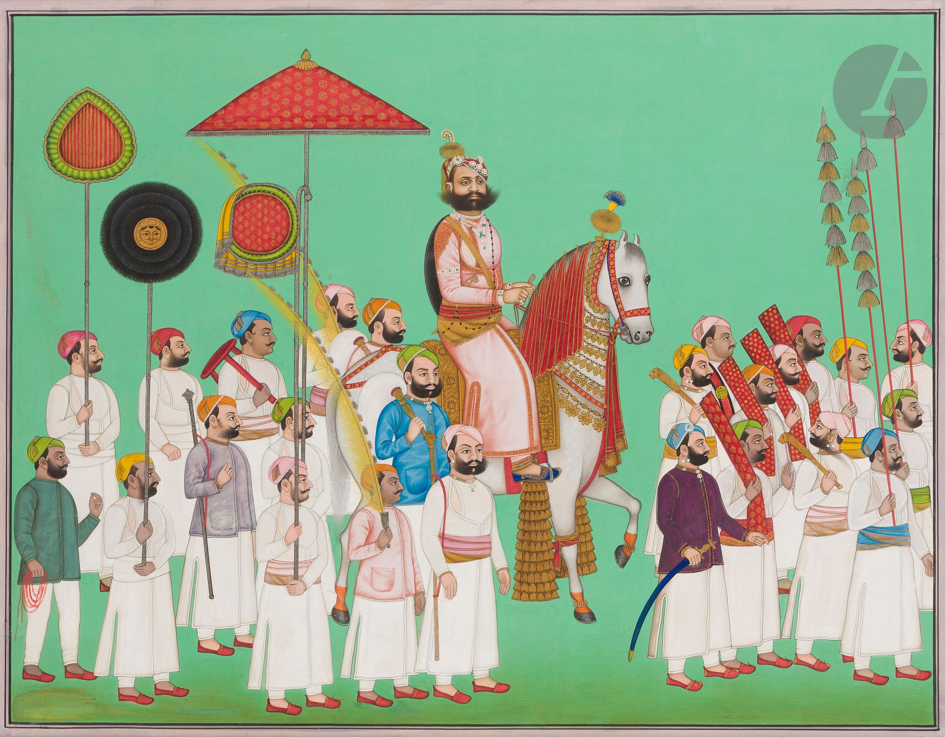 Portrait du Maharana Fateh Singh de Mewar en parade, Inde du Nord, Rajasthan, Mewar, vers 1900
Gouache et or sur papier contrecollé sur carton représentant le Maharana reconnaissable à sa large barbe touffue, richement paré et coiffé d’un turban orfévré, chevauchant un cheval richement apprêté passant vers la droite, entouré de nombreux hommes marchant en procession et tenant différents accessoires, notamment des étendards, des bâtons de parade, des sceptres, des lances. Scène ceinturée d’une bordure grise et d’une marge brune.
Dim. page : 50,7 x 63,1 cm ; dim. peinture : 41,5 x 53,7 cm
Quelques accidents notamment dans la marge et retouches.

Le Maharana Fateh Singh gouverna l’État indien de Mewar pendant 46 ans, de 1884 à 1930. Le règne de ce gouverneur visionnaire fut marqué par de nombreux changements tels que des réformes administratives, l’ouverture de nouvelles institutions éducatives et structures médicales ou encore la création de routes et de systèmes d’irrigation tels que le barrage Connaught sur le lac Dewali en 1887. Il fut connu pour sa piété grandement inspirée des écritures hindoues et son indépendance voire sa rébellion face aux autorités britanniques. Son refus d’assister au Delhi Durbar, grand rassemblement organisé au moment de la succession d’un empereur, à deux reprises en 1903 et 1911 aura marqué les esprits. Ce portrait presque photographique s’inscrit dans la tradition rajpute des représentations de rajas en parade mais montre une évolution de traitement sous l’influence européenne. Plusieurs portraits du souverain tant peints que photographiques sont d’ailleurs connus. On peut citer une autre représentation en parade au Los Angeles County Museum of Art (M.2003.214.3).

An Equestrian Portrait of Fateh Singh of Mewar, North India, Rajasthan, Mewar, c. 1900
