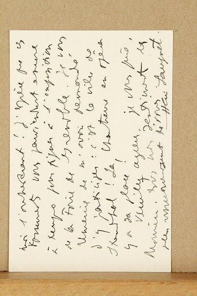 Henri SAUGUET
3 L.A.S., Paris juillet-novembre 1939, à Léon Deshairs, à Grenoble ; 4 pages in-4 ou obl. in-12, enveloppes.7 juillet, envoi du 4e acte de son manuscrit de La Chartreuse de Parme « avec une photographie de moi l'orchestrant », pour figurer à une exposition à Grenoble : « c'est la ville de Stendhal. La Chartreuse en opéra y a sa place ! »... 5 novembre : « Je pensais bien que les tristes événements survenus depuis septembre avaient pu aussi désorganiser votre expédition. [...] je dois à un conseil de révision qui ne voulait sans doute que des grenadiers, dans un temps où l'on ne croyait plus à la possibilité de nouvelles guerres, d'avoir été exempté. Aussi ne suis-je pas mobilisable pour le moment »... 26 novembre, remerciant pour le retour du manuscrit..
