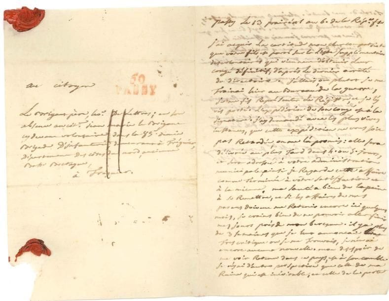 Théophile Malo Corret de LA TOUR D'AUVERGNE (1743-1800)
Guerrier et érudit, Premier Grenadier de la République. L.A.S., Passy 13 prairial VI (1er juin 1798), au citoyen Le Brigant « homme de lettres » à Tréguier; 1 page et demie in-8, adresse. Belle lettre à son ami Le Brigant, qui avait déjà perdu trois fils à la guerre. Il vient d'obtenir la certitude que son dernier fils a obtenu son congé définitif « d'après le dernier arrêté du Directoire. [...] J'ay demandé avec les plus vives instances que cette expédition ne vous soit pas retardée [...] ainsi je regarde cette aff aire comme terminée à votre satisfaction et à la mienne »... Sa santé est dans un état critique, et il craint de ne « pouvoir aller finir mes jours près de mon berceau. [...] Mon désespoir de me voir retenu dans ce pays est à son comble. Je n'y ai d'autre perspective que celle de ma ruine qui est inévitable, et celle de la perte totale de ma santé. Plaignez-moi quelquefois, et continuez de m'aimer ».