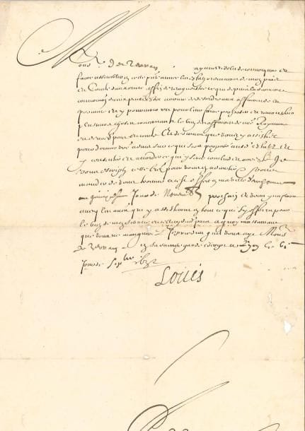 LOUIS XIII (1601-1643)
Roi de France. L.S. (secrétaire), Lyon 6 septembre 1632, au S. de Terray; contresignée par Phelypeaux; 1 page in-fol., adresse (portrait gravé joint). Convocation des états du pays et comté d'Auxonne après les désordres survenus dans cette province, pour « faire proposer ou remonstrer plusieurs choses concernans le bien des aff aires »... [Cette lettre est écrite cinq jours après la victoire de la bataille de Castelnaudary, qui vit la défaite du duc de Montmorency et de Monsieur Gaston d'Orléans, frère du Roi, qui avaient tenté de soulever les villes de Provence contre le Roi et Richelieu.]*