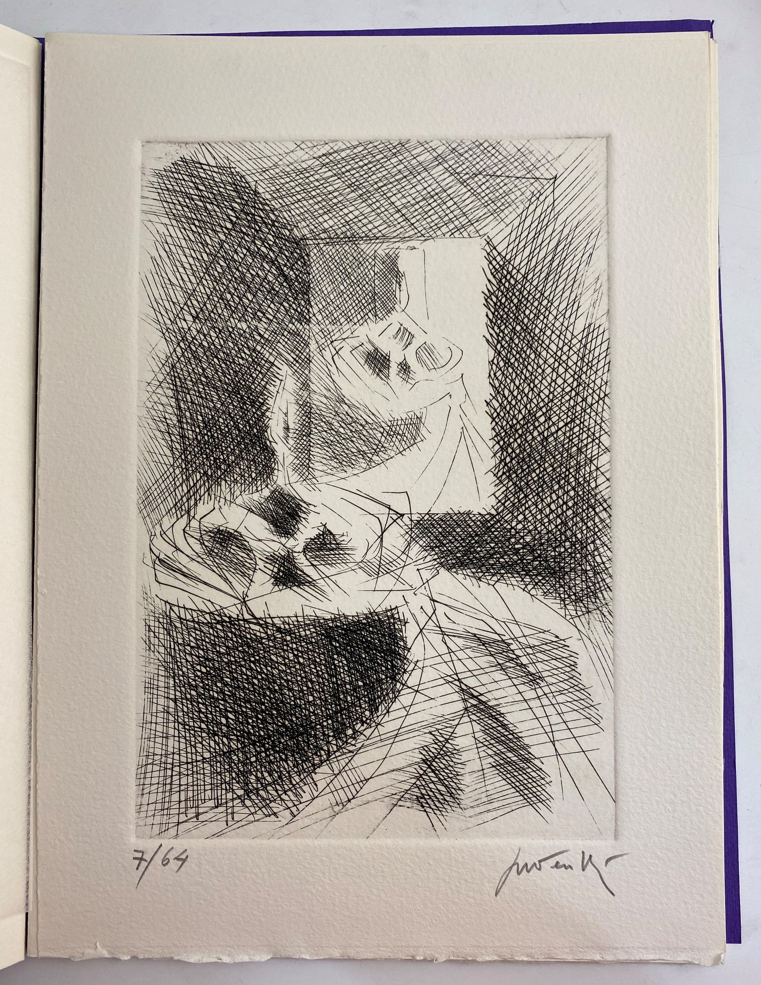 BUTOR (Michel).
Revue rêvée ou le rêve du déménagement.
Braine le Comte : Lettera amorosa, 1974-1975. — 7 fascicules in-4, 260 x 190. En feuilles, étui.

Collection complète des 7 fascicules ou parties composant cette œuvre particulière de Michel Butor, ainsi présentée sur le premier feuillet : « Le Rêve du Déménagement de et par Michel Butor raconté en 7 parties comprenant chacune une illustration originale & un texte critique inédit sur l'auteur ». 

Tirage à seulement 64 exemplaires. Un des 10 exemplaires « Complices » sur vélin de Lana, accompagnés de deux œuvres originales.

L'ensemble est ainsi composé :
- 1ère partie : « Sur la Plaque tournante » par Jean Richer, accompagné d'une eau-forte de PEVERELLI et précédé du début du Rêve de et par Michel Butor. Contient en plus un montage original de Michel BUTOR et un monotype d'Olivier MEMBRINI.
- 2e partie : « Que l'enciellement spermanent rêvéalise » par Roger Meyere accompagné d'une eau-forte de ZAÑARTU et précédé de la suite du Rêve de et par Michel Butor. Contient en plus un montage graphique de l'éditeur et un monotype d'Olivier MEMBRINI.
- 3e partie : « Les Cartes postales » de Michel Butor par Gaston Puel accompagné d'une eau-forte de Paul FRANCK et précédé de la suite troisième du Rêve de et par Michel Butor. Contient en plus un « montage à toucher » de YSEULT et un monotype d'Olivier MEMBRINI.
- 4e partie : « La Reine, les Boules, le Répertorieur » par Michel Vachey accompagné d'une eau-forte de Wout HOEBOER et précédé de la suite quatrième du Rêve de et par Michel Butor. Contient en plus un montage de Michel VACHEY et un monotype d'Olivier MEMBRINI.
- 5e partie : « Relation complète » par Jean Starobinski, accompagné d'une eau-forte de Ania STARITSKY et précédé de la suite cinquième du Rêve de et par Michel Butor. Contient en plus une citation musicale de Henri POUSSEUR et un monotype d'Olivier MEMBRINI.
- 6e partie : « Les Miroirs » de Borgès et les « Mondes de Leibniz » par Jean Roudaut accompagné d'une eau-forte de Jacques HÉROLD et précédé de la suite sixième du Rêve de et par Michel Butor. Contient en plus un « brouillon brouillé » de Jean-Luc PARANT et un monotype d'Olivier MEMBRINI.
- 7e partie : Précieux numéro comprenant la « Bibliographie Butorienne » par Alain-Valery Aelberts & Jean-Jacques Auquier, précédé de Rêve d'une revue par les mêmes et accompagné d'une eau-forte de Frédéric BENRATH. Contient en plus un montage de Michel BUTOR et un monotype d'Olivier MEMBRINI.

Chaque gravure et œuvre originale est signée par son artiste, sauf le montage graphique de l'éditeur dans la seconde partie et le montage à toucher de Yseult.