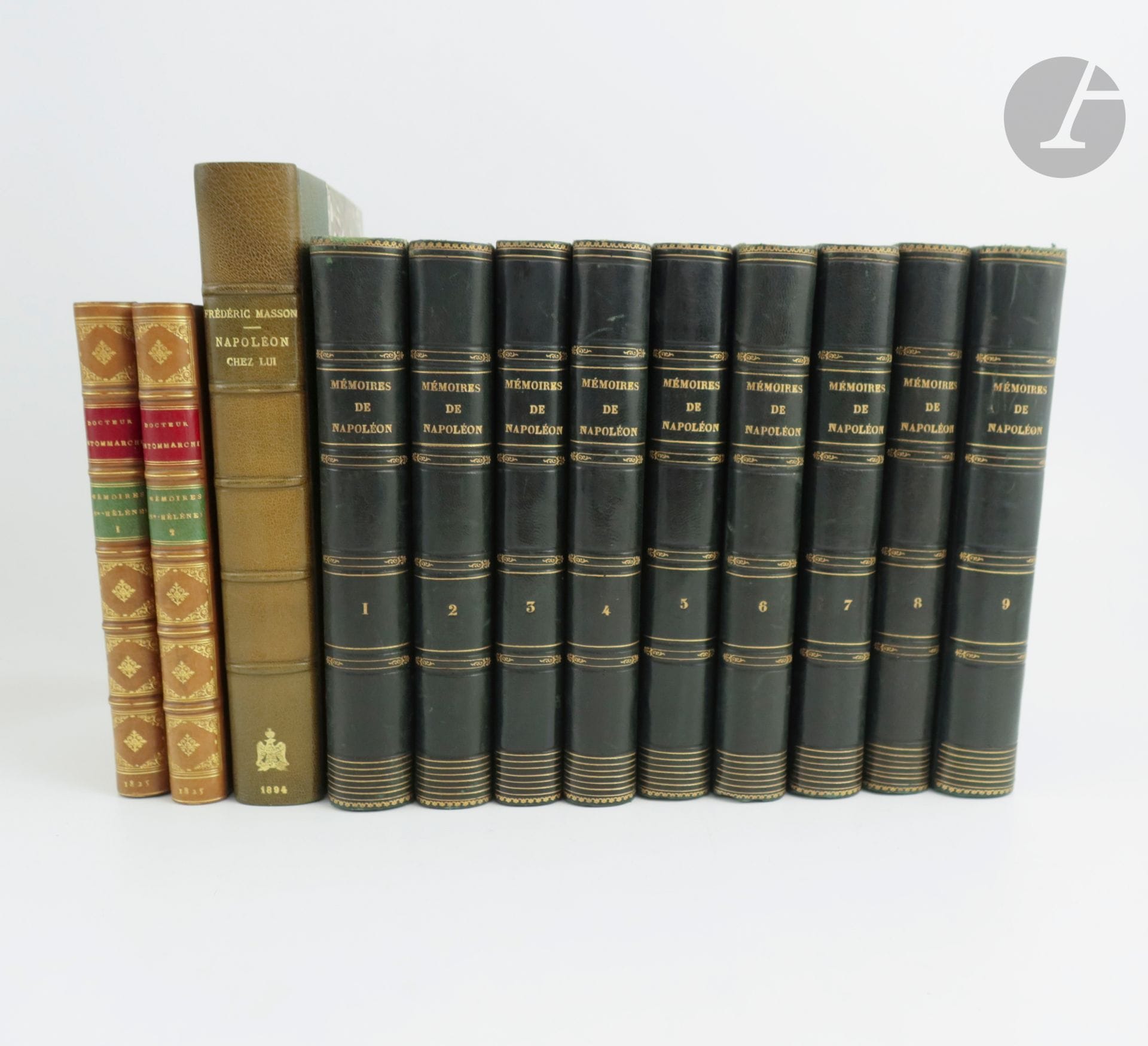 NAPOLÉON.
Mémoires pour servir à l'histoire de France, sous le règne de Napoléon, écrit à Ste-Hélène sous la dictée, par les généraux qui ont partagé sa captivité.
Paris : Bossange père, Dufour et Cie, 1830. — 9 volumes in-8, demi-basane vert foncé, dos lisse orné, tranches mouchetées (reliure du temps).

Seconde édition, « disposée dans un nouvel ordre, et augmentée de chapitres inédits », la plus complète de ces mémoires authentiques dictés par Napoléon à Gourgaud, Montholon et Bertrand. Elle est illustrée de 9 portraits hors texte et comprend deux tableaux dépliants.

Bel exemplaire en reliure légèrement postérieure.
Rousseurs et quelques traces de mouillures claires. Le portrait du second volume est en partie doublé.

On joint :
- ANTOMMARCHI (François). Mémoires du docteur F. Antommarchi, ou les derniers momens de Napoléon. Paris : Barrois l'aîné, 1825. — 2 volumes in-12, demi-veau havane, dos à nerfs orné, tête marbrée, non rogné (reliure de la fin du XIXe siècle).
Édition originale dédiée à la Corse. Antommarchi (1789?-1838) avait été le médecin de Napoléon à Sainte-Hélène et assista aux derniers moments de l'empereur. 
Très bel exemplaire en reliure postérieure, bien complet de la signature autographe de l'auteur au verso du titre du premier volume. Sans l'atlas que l'on ne trouve que très rarement.

- MASSON (Frédéric). Napoléon chez lui. La journée de l'empereur aux Tuileries. Illustrations par F. de Myrbach. Paris : E. Dentu, 1894. — In-8, demi-chagrin vert foncé, dos à nerfs orné de l'aigle impériale dorée dans le dernier caisson, tête mouchetée, non rogné, couverture conservée (Favre-Petit-Mermet).
Édition originale de cet ouvrage, le premier sur la vie quotidienne de Napoléon. Elle est illustrée de 12 compositions hors texte gravées sur bois d'après les dessins de Myrbach.
UN DES EXEMPLAIRES NUMÉROSTÉS SUR PAPIER DE CHINE, signés par l'auteur et l'éditeur à la justification.
Dos passé, déchirure sur le second plat. Quelques rousseurs éparses.
