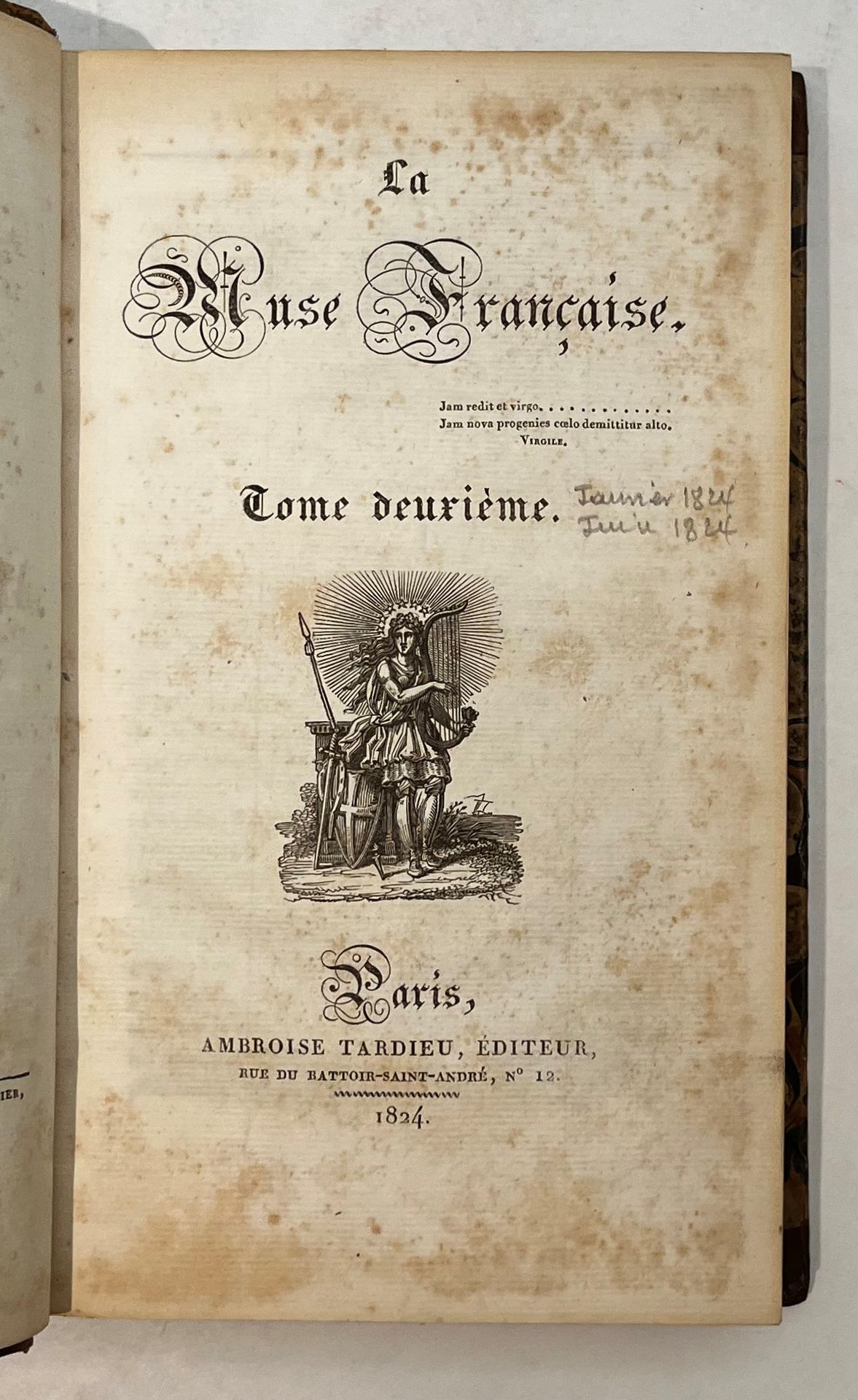 LA MUSE FRANÇAISE
N° 1, juillet 1823-n° 12, juin 1824.
Paris, Ambroise Tardieu, Éditeur. Textes de Ancelot, M. Desbordes-Valmore, Émile Deschamps, Mme Dufrénoy, Delphine Gay, Sophie Gay, Ulric Guttinguer, Victor Hugo, Charles Nodier, Amable Tastu, Alfred de Vigny, etc. Collection complète. 12 livraisons en 2 vol. in-8 reliés d’époque (charnière du Tome II fendue). Notes manuscrites de Vasseur (3 ff.). Joint : – 1 L.A.S. d’Émile Deschamps à Victor Hugo (s.d.). Ex-libris de Georges Ascoli. Quelques rousseurs.
Rare collection complète de cette revue qui fut un des hérauts du Romantisme. Elle contient des pièces de vers et des articles de critique. La plupart de ses collaborateurs étaient les commensaux du premier salon de Charles Nodier à l’Arsenal.