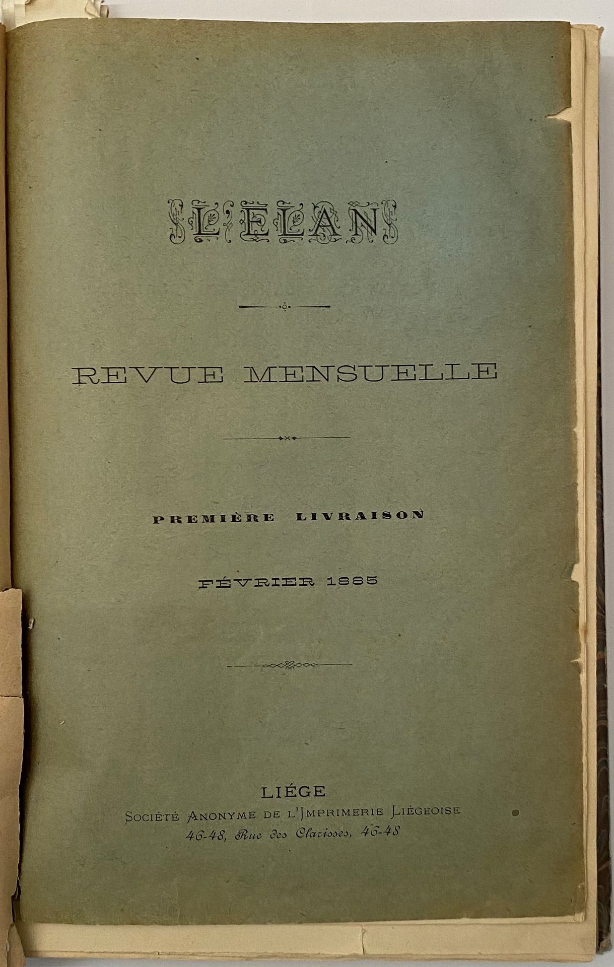 L’ÉLAN
Revue mensuelle
N° 1, février 1885-n° 2, mars 1885.
Liège, Fondateur : Albert Mockel. Tirage limité à 100 ex. Devient L’Élan littéraire :
L’ÉLAN LITTÉRAIRE
Revue mensuelle
1ère année : n° 3, avril 1885-n° 12, janvier 1886 ; 2e année : n° 1, 15 février 1886-n° 4, 15 mai 1886.
Liège. Tirage limité à 200 ex. Textes de G. Balsamo, Fritz Ell, Léon Gheur, Auguste Jottrand, Alexandre Macedonski, Albert Mockel, Fernand Severin, A. Thos, Ch. Van Halmé, etc. Les deux titres reliés ensemble. Collection complète. 16 numéros en 16 livraisons en 1 vol. in-8 (couvertures conservées insérées en fin de volume). Notes manuscrites de Vasseur (3 ff.). Joint :– 1 L.A.S.de Iwan Gilkin à Paul Verlaine (s.d.) ; – 1 carte de visite de Noël Richard avec 10 lignes autographes à André Vasseur (1970) ; – Coupures de journaux ; – Différentes notes autographes de Vasseur.
Devient La Wallonie :
LA WALLONIE
Revue mensuelle de littérature et d’art
1ère année : n° 1, 15 juin 1886-n° 6, 15 novembre 1886 ; 2e année : n° 1, 15 janvier 1887-n° 11, 20 décembre 1887 ; 3e année : n° 1, 31 janvier 1888-n° 11, 31 décembre 1888 ; 4e année : n° 1, 31 janvier 1889-n° 12, décembre 1889 ; 5e année : n° 1, janvier 1890-n° 11, novembre 1890 ; 6e année : n° 1, décembre 1890/janvier 1891-n° 12, décembre 1891 ; 7e (et dernière) année : n° 1/2, janvier-février 1892-n° 9/12 (sans date). Liège. Éditeur : H. Vaillant-Carmanne, Fondateur : Albert Mockel. Textes de Barbey d’Aurevilly, Jules Bois, Paul Bourget, Eugène Demolder, Émile Desombiaux, Max Elskamp, André Fontainas, René Ghil, André Gide, André Goffin, J.-M. de Heredia, A.-F. Herold, G. Knopff, Bernard Lazare, Camille Lemonnier, Pierre Louÿs, Maurice Maeterlinck, Stéphane Mallarmé, Stuart Merrill, Albert Mockel, Jean Moréas, Charles Morice, Pierre Quillard, Hugues Rebell, Alphonse Retté, Georges Rodenbach, Sully Prudhomme, Paul Valéry, Charles Vanderberghe, Émile Verhaeren, Paul Verlaine, Francis Vielé-Griffin. Collection complète. 75 numéros en 60 livraisons en 4 vol. in-12 reliés (couvertures conservées). Notes manuscrites de Vasseur (1 f.). Joint : – La Table générale des matières publiée à Bruxelles en 1961 ; – En Mémoire : album comportant 4 planches sous couverture de La Wallonie.
« Encouragée par Mallarmé, honorée de quelques envois par Heredia et Verlaine, La Wallonie publia les premiers poèmes d’André Gide, de Paul Valéry, d’Henri de Régnier et de Pierre Louÿs. […] Elle défendit les impressionnistes et, en musique, César Franck. […] Le rôle capital joué par cette revue dans le développement des lettres belges et françaises a été souligné par Remy de Gourmont (Les Petites Revues, Mercure de France, 1900). » Extrait du catalogue de la librairie Coulet-Faure (n° 70, juin 1961).