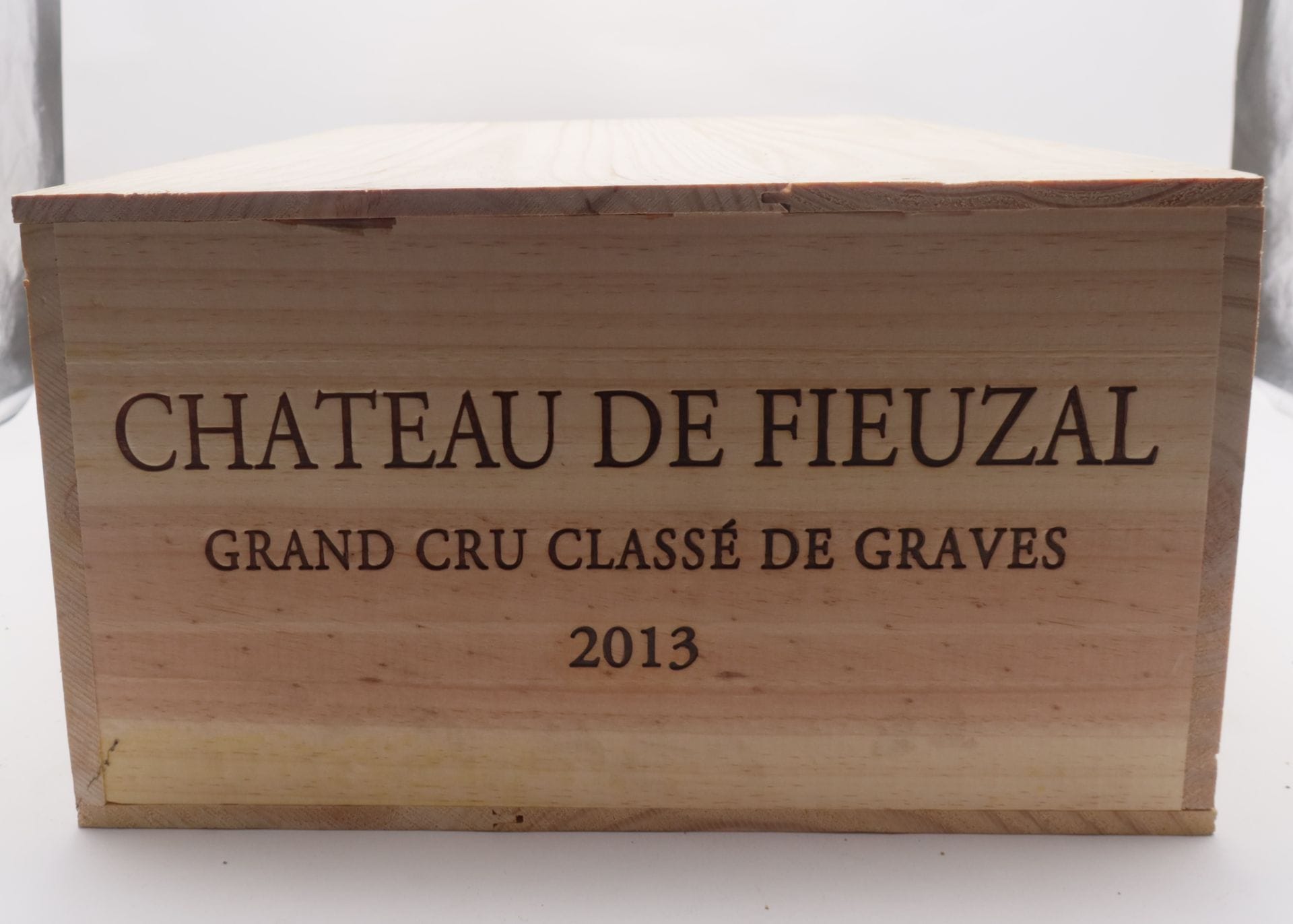 12 B CHÂTEAU DE FIEUZAL Red (original wooden case), CC Graves, 2013