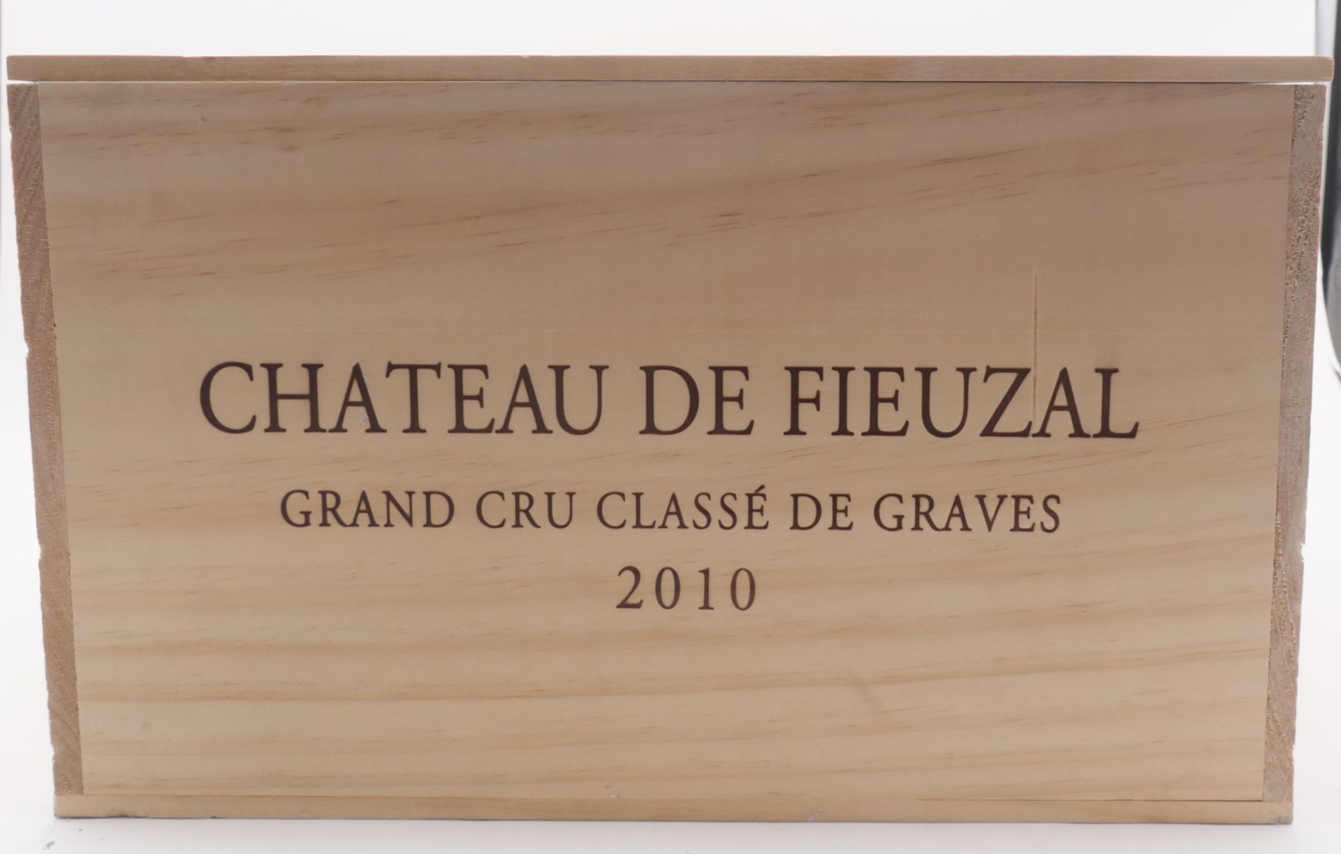 6 Mag CHÂTEAU DE FIEUZAL Red (original wooden case), CC Graves, 2010