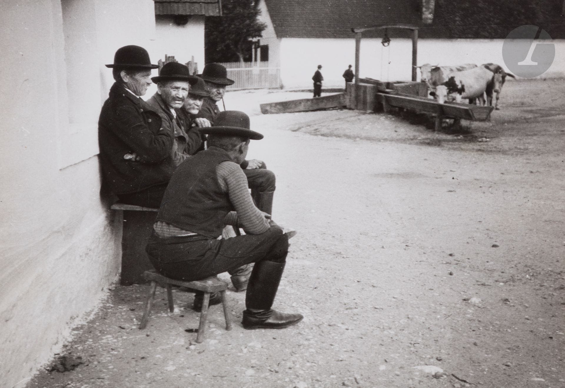 André Kertész (1894-1985)
Pomaz. Hungary, June 11, 1916. 
Silver print (c. 1965). Stamp "Photo by - André Kertesz", location and date in pencil in the photographer's hand on verso. 
Image: 18.6 x 24.6 cm / Sheet: 20.2 x 25.2 cm 

Bibliography :
Nicolas Ducrot, André Kertész, Sixty Years of Photography, London, Penguin Books, 1972, p. 46.