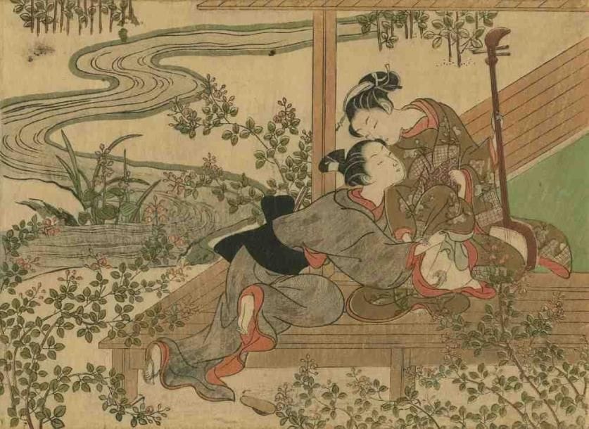 Harunobu (vers 1724 - 1770)
Aiban yoko-e, deux femmes au bord d'un ruisseau, assises sur la terrasse d'une maison, l'une soulevant le kimono de l'autre tenant un samisen. (Coupé, tâches). Dim. : 20,5 x 28,2 cm.