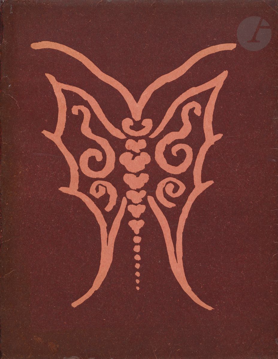 LAFORGE (Lucien).
ABCDEFGHIJKLMNOPQRSTUVWXYZ.
Par Lucien Laforge. Henri Goulet, 5, rue Lemercier. Paris. [1924]. In-4 (29,5 x 22,5 cm). En feuilles, 1 double feuillet de titre et 26 doubles feuillets avec une planche coloriée au pochoir [pliés à l’anglaise : le pli côté tranche] : chemise lie-de-vin illustrée de deux papillons roses, gardes mauves illustrées.

Remarquable abécédaire de peintre.
Vingt-six planches, coloriées au pochoir, où Lucien Laforge (1889-1952) place ses tableaux dans un rectangle vertical, titré d’un nom à la large typographie bleu nuit.
L’unité de style est soutenue, cependant par l’originalité des thèmes choisis, la maîtrise extrême de la composition et l’ensemble des coloris toujours renouvelés, la surprise est totale à chaque lettre.
Édition limitée à 520 exemplaires, un des 495 exemplaires sur vergé anglais après XXV sur papier Japon, n° 96.
Habile restauration sur le dos de la chemise, papier vergé très légèrement bruni et petit renforcement à l’intérieur du pli du Z.