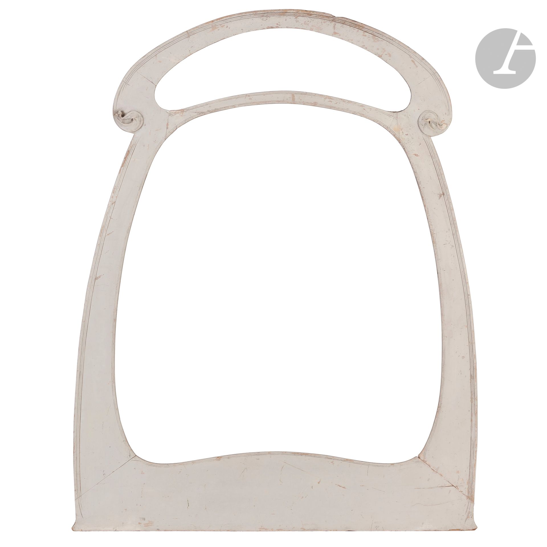 HECTOR GUIMARD (1867-1942) 
Coup de fouet - The Organic Line
Original gray lacquered wood and stucco mirror frame.
Ogival shape with pediment.
Carved title decorations on the outer parts of the pediment.
The entire perimeter is underlined by ribs.
Circa 1910.
Accidents, missing mirror, lincrusta part and carved pediment motifs.
Height: 142 cm - Width: 106 cm

Provenance:
Our mirror frame probably comes from a building designed by Hector Guimard, contemporary with the seven apartment buildings on Rue Agar, Rue Gros and Rue La Fontaine (Paris XVI) built between 1910 and 1912 for the Société Civile Immobilière de la rue Moderne, in which the architect held shares.
