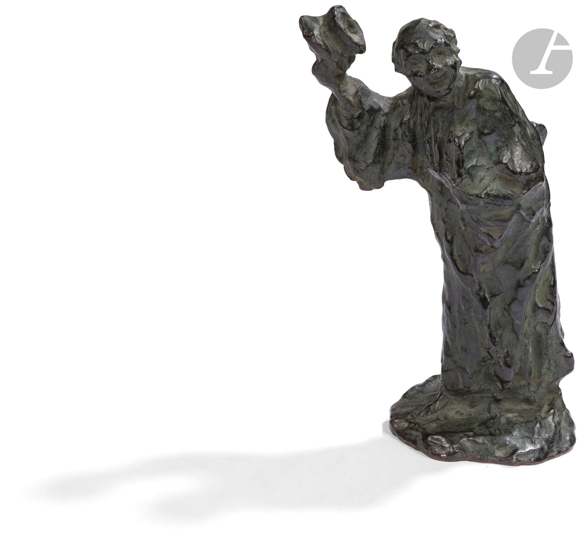 Honoré Daumier (1808-1879)

The Lawyer Saluting

Cast in 1964

Bronze with brown patina

Signed with the initials "HD

Bears the founder's stamp "CIRE PERDUE C. VALSUANI 

Numbered "6/30

H. 15 cm



Thirty examples of this model were produced by Valsuani in 1964. Our bronze, made in February 1964 and delivered to Mr. L. (Loncle?), is listed under no. DR 9646 in the "Daumier Register" catalog raisonné.