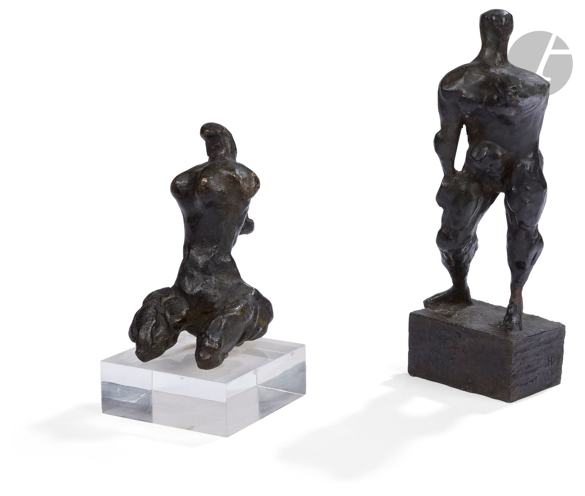 Henri-Paul DERYCKE (1928-1998)
Nudes
2 bronze prints with brown patina.
Monogrammed "HD" and numbered "0/8" on each.
Foundry mark "Susse Fondeur Paris" on each.
Height: 12 and 21.5 cm