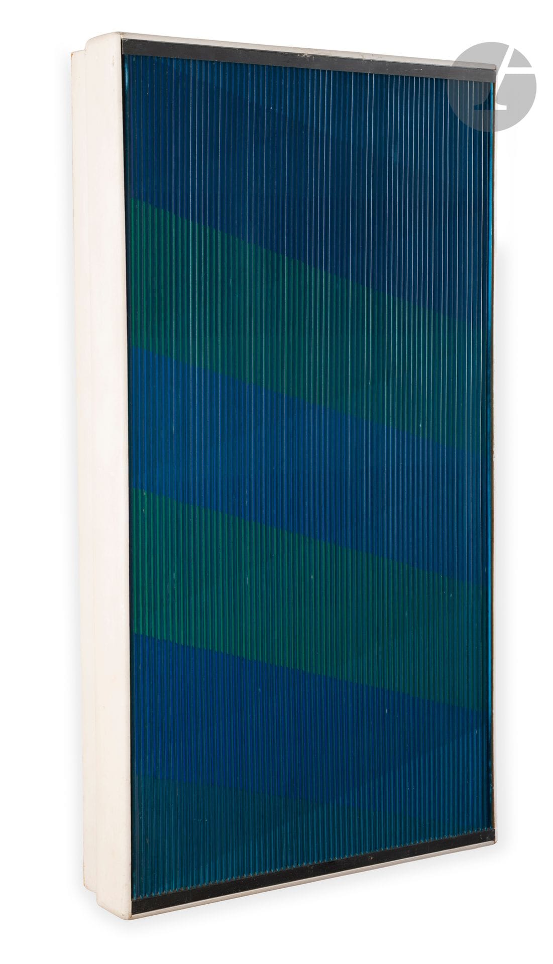 Carlos CRUZ-DIEZ [vénézuélien] (né en 1923)
Physichromie 246, 1966
Acrylique sur carton, lamelles de plastique et bois.
Signée, datée et titrée au dos.
61,5 x 34 x 8 cm

Provenance : 
- Vente Tajan, Hôtel Drouot, Paris, 18 avril 2002, n°199.
- Collection de Monsieur L., Haute-Savoie. Acquis lors de cette dernière.