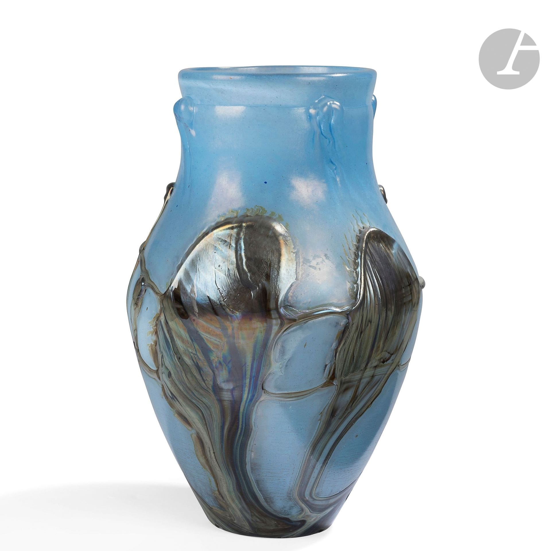 Jean-Claude NOVARO (France, 1943-2014)
Large baluster vase in blue blown glass with green and brown cordons applied on the surface. Signed and dated 1993 under the base. H. 38 cm - D. 23 cm