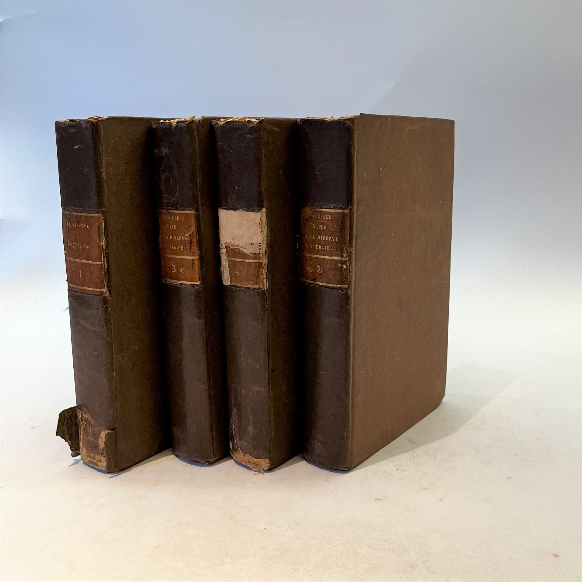 LA MINERVE LITTÉRAIRE
No. 1, November 16, 1820-No. 23, April 19, 1821.
Paris, Au Bureau de rédaction et chez Alex. Eymery, libraire, Direction : Mme Dufrenoy. Texts by Berville, Emmanuel Dupaty, Amaury Duval, de Latouche, Lemontey, Moreau, de Sénancour, Viennet, Alexandre de Lameth, de Ségur, etc. Complete collection. 23 issues. Handwritten notes by Vasseur (2 ff.). Wormholes in first pages of Volume I. Becomes L'Abeille from no. 24:
L'ABEILLE
No. 24, April 26, 1821-No. 52, November 8, 1821. Head of the collection. L'Abeille continued until no. 71. Paris, Au Bureau de rédaction. Texts by Berton, Berville, A. Béraud, Mme Dufrénoy, Emmanuel Dupaty, Amaury Duval, A. Jay, Lemontey, La Beaumelle, de Sénancour, P.F. Tissot, Viennet, Alexandre de Lameth, de Ségur, etc. 2 h.-t. engravings. Wormholes on last pages of Volume IV. These two titles in 4 vol. in-8 bound (contemporary boards; some spines damaged).