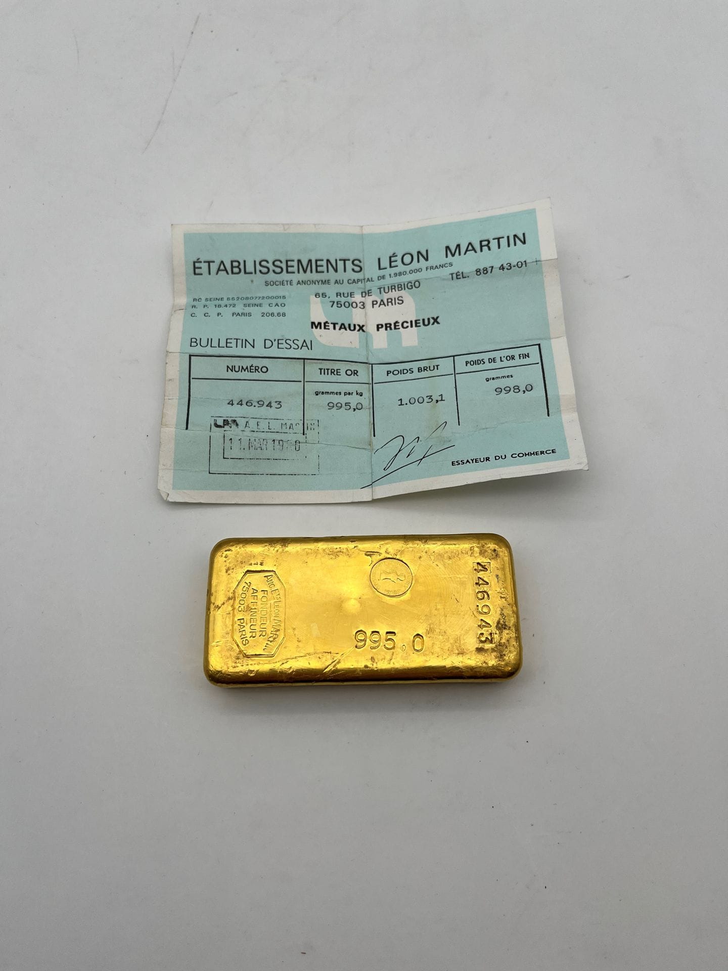 1 Lingot d'or  N°        , avec certificat.

Poids: 999,9 g
Frais acheteur pièces et lots en or : 9,6% TTC -  8% HT