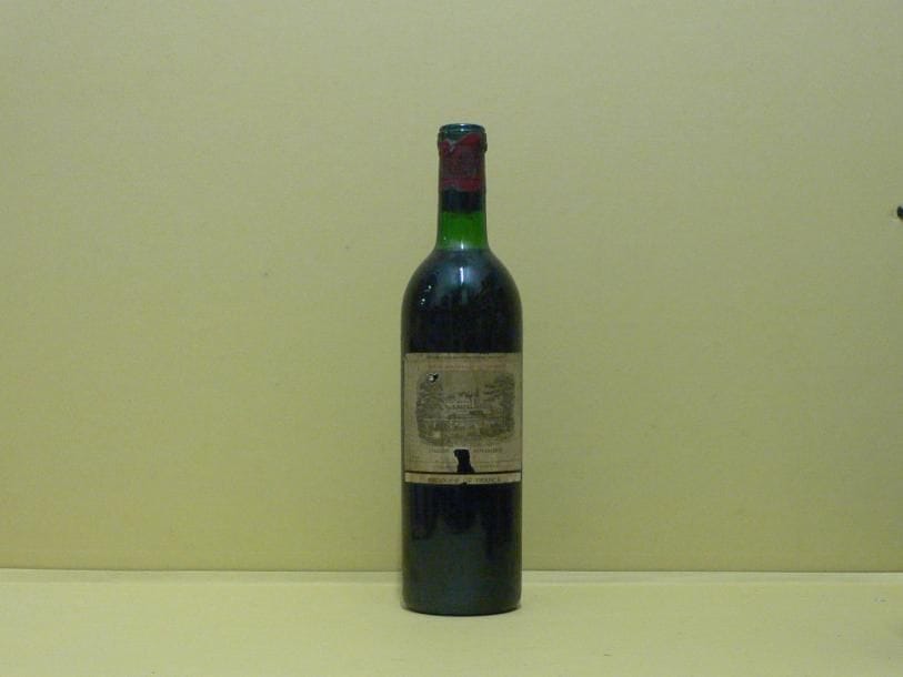 1 bouteille CH. LAFITE-ROTHSCHILD, 1° cru Pauillac 1971 (eta, caps déc, J)