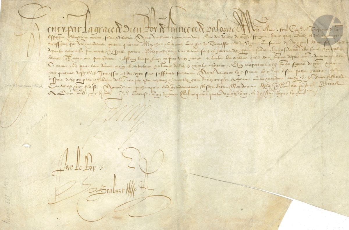 HENRI III (1551-1589). P.S., Paris 16 août 1581 ; contresignée par Nicolas Brulart ; parchemin oblong in-fol.


 Ordre au Trésorier de l'Espargne de payer aux seigneurs de Thomassin et du Goyon " la somme de deux mil escus sol ", à répartir entre eux par égale moitié, dont le Roi leur fait don " en consideration des bons et agreables service quils nous par cydevant et des longtemps faicts au faict de noz guerres "...