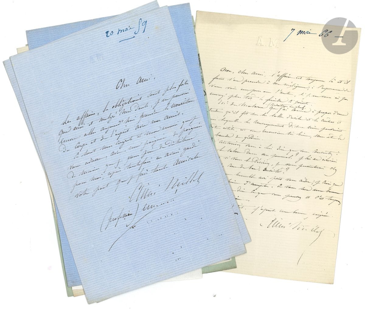 Aimé MILLET (1819-1891). 50 L.A.S., un télégramme et 10 cartes de visite a.s., 1859-1890, à Henri Dumesnil ; 75 pages in-8 ou in-12, quelques-unes à son chiffre ou adresse, 2 enveloppes, quelques adresses. 


 Belle correspondance du sculpteur à son ami critique d'art.
 Il est beaucoup question d'invitations à dîner (et réponses), notamment pour le dîner des Amis du Vendredi. Millet évoque ses expositions (1869), et mentionne quelques-uns de ses amis et confrères : Paul de Musset, Louis Cabanel, Chenavard, les obsèques de Corot (25 février 1875). Il convie souvent Dumesnil à son atelier, le présente à un rédacteur en chef en vue d'un article sur le Salon (mai 1866), lui envoie un bibelot (" Une jne Italienne en terre cuite que j'ai demandée à Millet, " note Henri Dumesnil, 21 mai 1869). Il le remercie de ses félicitations pour sa croix d'officier (28 juin 1870), l'encourage à aller chez le baron Taylor pour déposer une notice biographique pour l'exposition Corot et à rencontrer Philippe Burty (mai 1875). Il lui envoie une longue lettre de condoléances et de consolation à la mort de son fils (12 avril 1877). Il propose deux places pour aller à l'Opéra voir Les Huguenots : " Ce n'est pas neuf mais ce vieux là vaut mieux que le neuf d'aujourd'hui " (12 janvier 1885).
 Il parle de son travail : " Je trouve qu'il n'y a rien de mieux que d'être à l'atelier, il y fait plus frais et ... sec " (15 juin 1873) ; il évoque sa condition d'artiste que Dumesnil pense libre et heureux : " Eh, bien, votre Millet est là, cloué, vissé, rivé, à Paris, dans Paris, sur son boulevard des Batignolles et ne sait encore si et quand il en démarera ! Elle est jolie la liberté des artistes ! M'en parlez pas !... " (1878). Il participe à des jurys à l'École des Beaux-Arts et à Munich d'où il va à Nuremberg voir le tombeau et la maison de Dürer (20 août 1883). Il mentionne quelques-unes de ses œuvres : sa statue de George Sand : " George Sand est moulé et le marbre en train (20 août 1883) ; Phidias (9 juillet 1886) : " Je suis attaché de la façon la plus violente au modèle de mon Phidias [....] Je retourne à mon Phidias qui m'attend et me fait de l'œil ". Il participe au dîner des membres du jury de l'exposition où il parle avec le président de la République et envisage de recommencer " " le modèle de Phidias : 2 m 20 en terre car je ne puis me résoudre à laisser la pierre comme mon dernier mot ! ". Dernière lettre du 21 août 1890 : " Hélas ! hélas, je sens bien que je suis fi...ni " ; il fait part de sa faiblesse et doit faire des efforts considérables pour écrire : " J'espère que nous nous reverrons encore, mais je ne vous promets rien. Si je claque bien tôt, je vous regretterai à mon enterrement, car vous avez été un bon et fidèle mai auquel je tenais et tiens encore "...
 On joint un brouillon de lettre de Dumesnil à Millet : " V[ou]s ferez bien de décerner à v[otre] Phidias les honneurs du marbre, il en est digne "... ; et une lettre de la veuve de Millet (1893) à Dumesnil au sujet d'un buste.