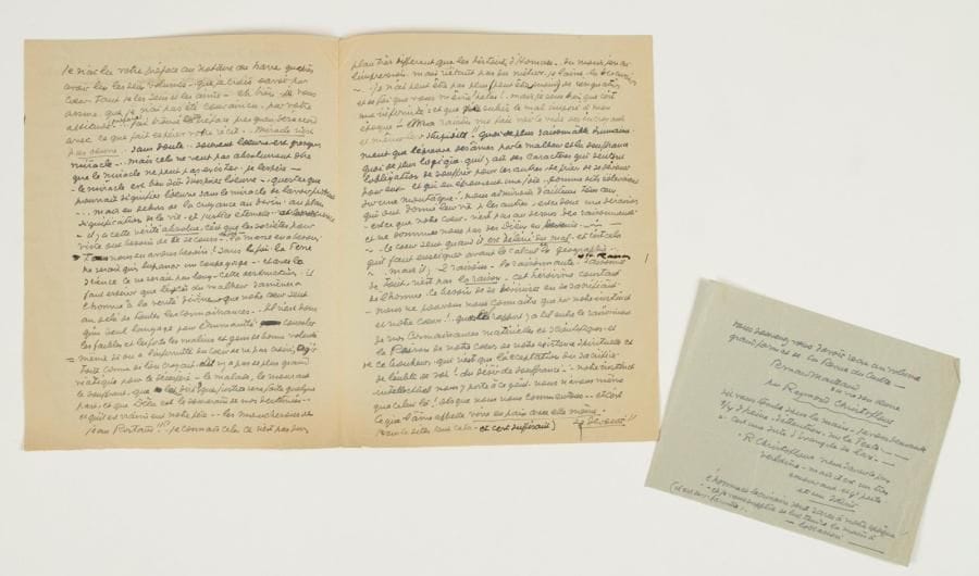Fernand MAILLAUD (1862-1948)
peintre. L.A.S., Paris 29 juillet 1934, [à Georges Duhamel] ; 4 pages petit in-4 et 1 page in-12.    Belle lettre à Georges Duhamel sur son Jardin des bêtes sauvages. Il donne à Duhamel le titre de « Cher Maître », qu'il n'a pourtant « jamais donné à des vivants ». Il connaît son oeuvre « page par page, elle est splendide et unique [...] elle me pénètre jusqu'à l'exaltation et la souffrance, jusqu'à la joie et la plus douloureuse misère - on dirait que je m'y retrouve partout ». Il vient d'achever Le Jardin des bêtes sauvages qui l'a bouleversé : « chaque page est un monde, et je le vis ce monde, je le porte avec moi : il est mêlé à mon âme »... Il lui parle longuement de ce qui lui tient à coeur dans cet ouvrage, et se montre parfois très critique... Il ajoute que « le Berry m'offre un Musée auquel on veut mettre mon nom »...