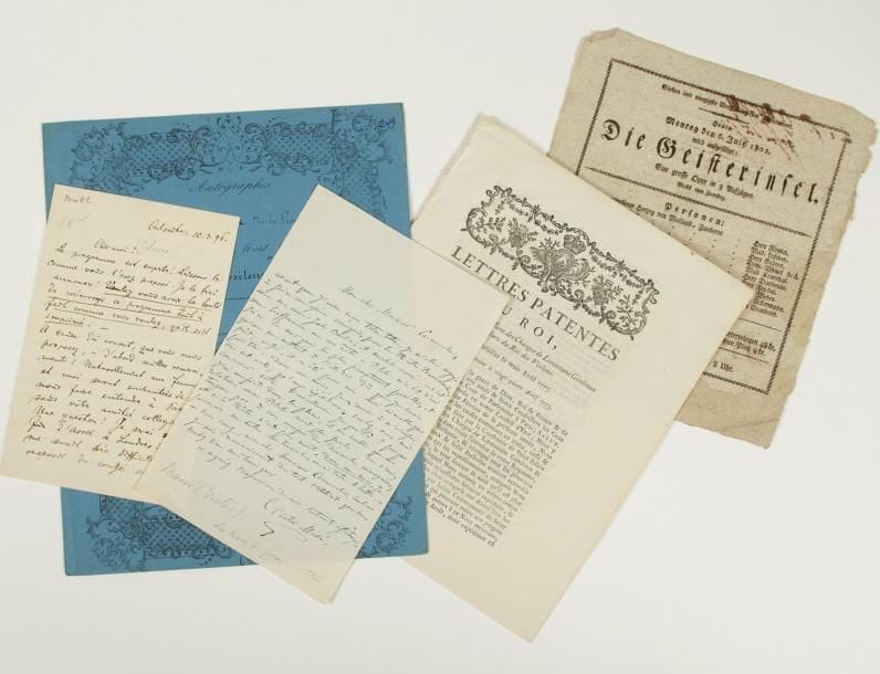 musique. 3 L.A.S. et 2 imprimés, XVIIIe-XIXe siècle.    Victor Massé (à Carmouche), Felix Mottl (à Éd. Colonne), Charles Plantade. Lettres patentes du Roi, qui annullent les concessions des charges de Lieutenans généraux & particuliers du Roi des Violons (1773), affichette pour Die Geisterinsel de Zumsteg.