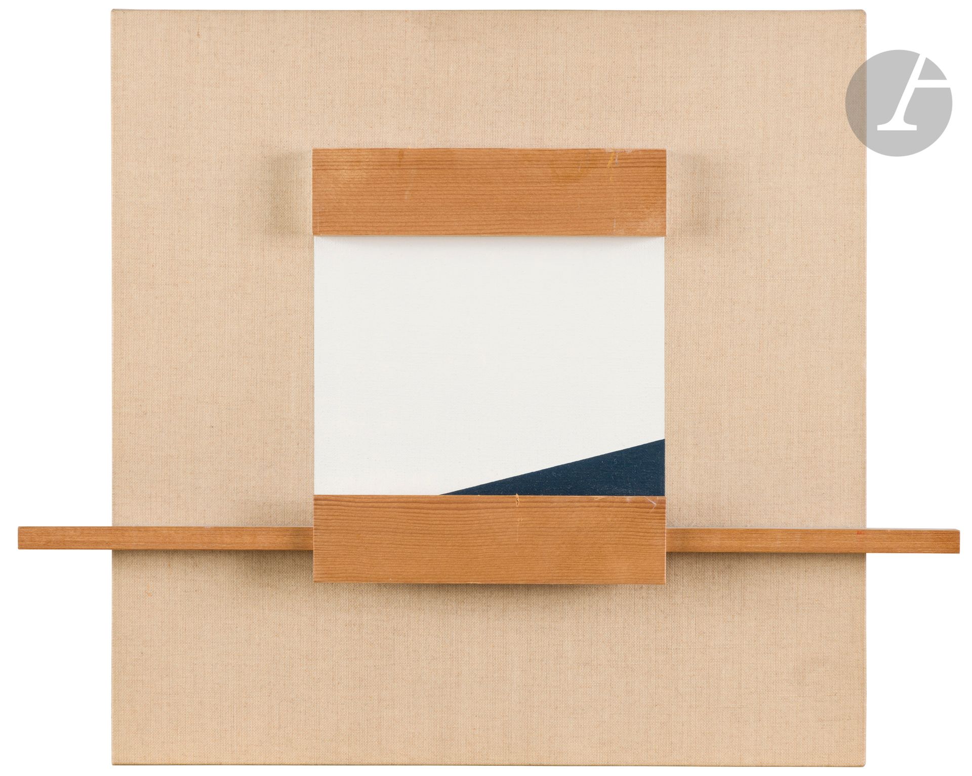 Satoru SATO [japonais] (né en 1945)
Distance, 1993
Acrylique et assemblage de bois sur toile montée sur panneau.
Signée, datée et titrée au dos.
30 x 36 x 6 cm

Provenance : 
Galerie Claude Dorval, Paris.

Diplômé de l’École des Beaux-arts de Tokyo, Satoru Satō (Miyagi, 1945) s’installe à Paris au début des années 70 et travaille dans l’atelier de Gustave Singier. Il rencontre Michel Seuphor, Jean Leppien, Aurélie Nemours et Carmelo Arden Quin et devient membre du groupe MADI. Tenté par la peinture et le relief, il oriente ses travaux autour du verticalisme et se lance dans la conception de grands projets monumentaux (Pont des arts de la rivière Natsu, Parc public de Nakada, colonnes de granit de Clermont-Ferrand, etc.).