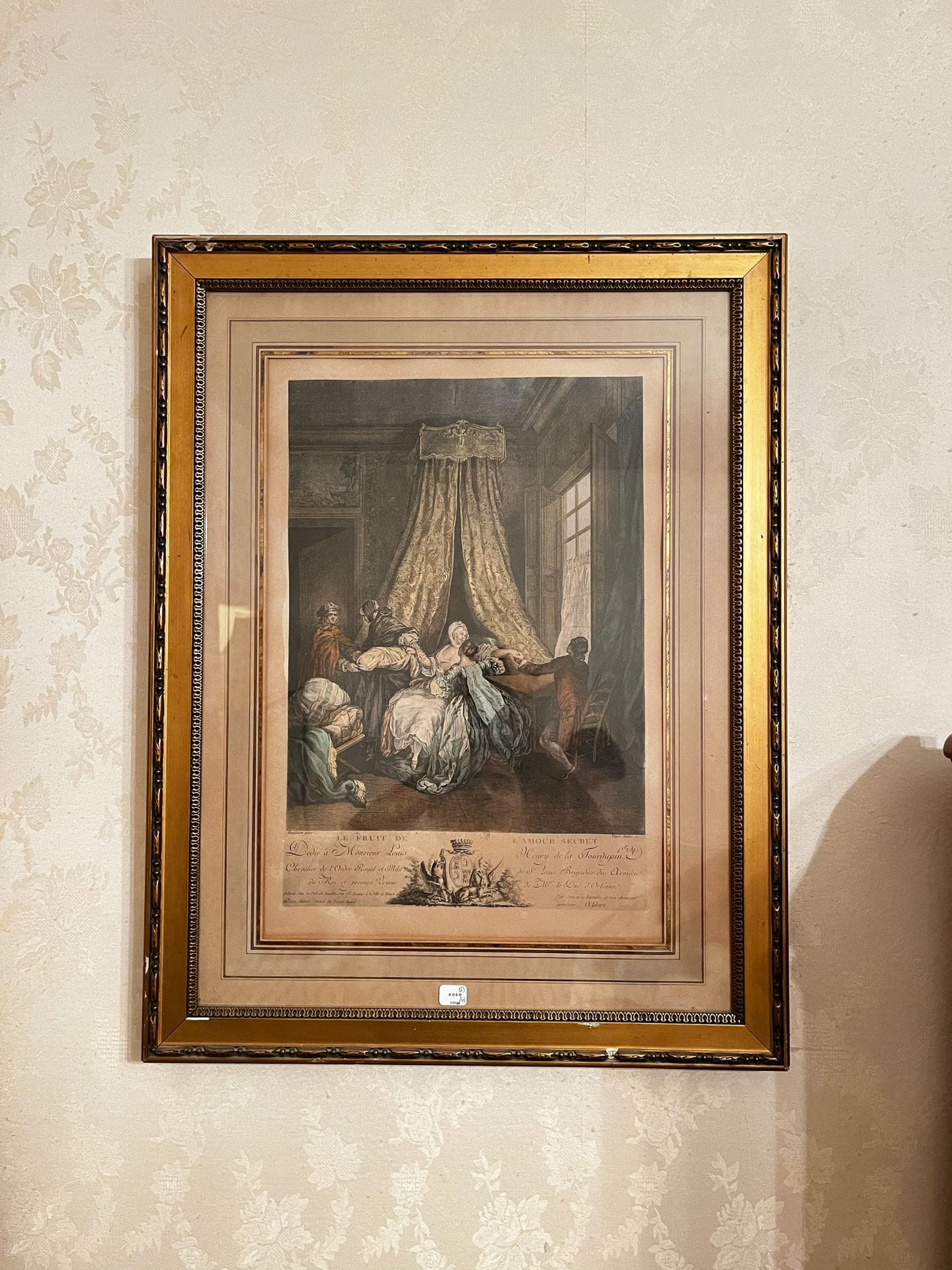 Deux reproductions en couleur d’après Fragonard: Les Fruits de l’amour secret et Les Hasards heureux de l’escarpolette.
47 x 32,5 cm et 60 x 45,5 cm