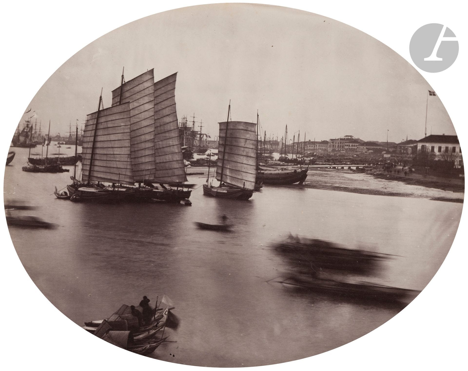 Pierre-Joseph Rossier - Emile Gsell - Auguste Sachtler - Felice Beato et divers
Cochinchine. Chine. Japon, c. 1860-1866. 
Tombeau des Rois à Bangkok (Siam). Marchand de poules. Brouette chinoise. Marchand de poterie. Shanghai. Quai des Anglais. Douane chinoise. Fabricant de souliers. Bateau de passage. Concession américaine. Marchands d’oeufs. Rivière à marée basse. Consulat anglais. Jonque. Sampan. Huangpu. Porte Montauban. Palais du mandarin militaire. Bund. Port américain. Singapour. Vue panoramique. Bowling. Forêt. Cambodge. Angkor. Environs de Saïgon. Femme cambodgienne. Marchand persan. Longhua Temple. Garde de l’empereur de Bornéo. Famille annamite. Bonzes mendiants. Femme malaise. Cambodgien. Chinoise de Canton. Mère du roi du Cambodge. Le seigneur Wampoo. Grande pagode de Cholon. Comédiens. Jeune fille annamite. Prince Phra-Kéo-Pha. Guerrier malais. Cérémonie funèbre. Préfet annamite. Premier roi de Siam. La Persévérante (flotte). Orchestre annamite. Bonzes. Condamnés conduits par un Mata. Tombeau de l’évêque d’Adran. Cérémonie de mariage. Le grand canal de Saïgon. Quai de l’Arroyo de la poste. Procession. Direction du port de commerce à Saïgon. Roi du Cambodge. Coolie annamite. Médecin. Femme de Sumatra. État-major de la Guerrière. Scène de la comédie japonaise. Jardin de cerisiers (Japon). Temple. Village de la Baie d’Omura. Pagode Hōzen-ji à Osaka. Rue à Nagasaki. Pont de Mayonashi. Allée conduisant à la pagode de la pointe du Traité. Vallée de Mississippi, Yokohama. Entrée du jardin des thés à Ido. Route de Yokohama à Ido. Jonque. Vue de la rade de Yokohama. Guerrier japonais. Personnel d’une maison de thé. Arsenal japonais à Nagasaki. Ateliers d’Omura. Pagode près de la rivière d’Osaka (panorama). Vue générale de Shanghai à marée basse (panorama). Vue générale de la ville et la rade de Nagasaki prise du Consulat de France (panorama). 
Album in-folio oblong, titré sur le premier plat en lettres dorées, composé de 130 épreuves sur papier albuminé, contrecollées sur cartons, dont trois (3) panoramas. Nombreuses légendes manuscrites à l’encre sur les montages. Signature du photographe Emile Gsell dans un négatif. 
Formats des épreuves : de 5,5 x 4 à 25 x 30 cm
Formats des panoramas : de 18 x 67 à 20 x 130 cm