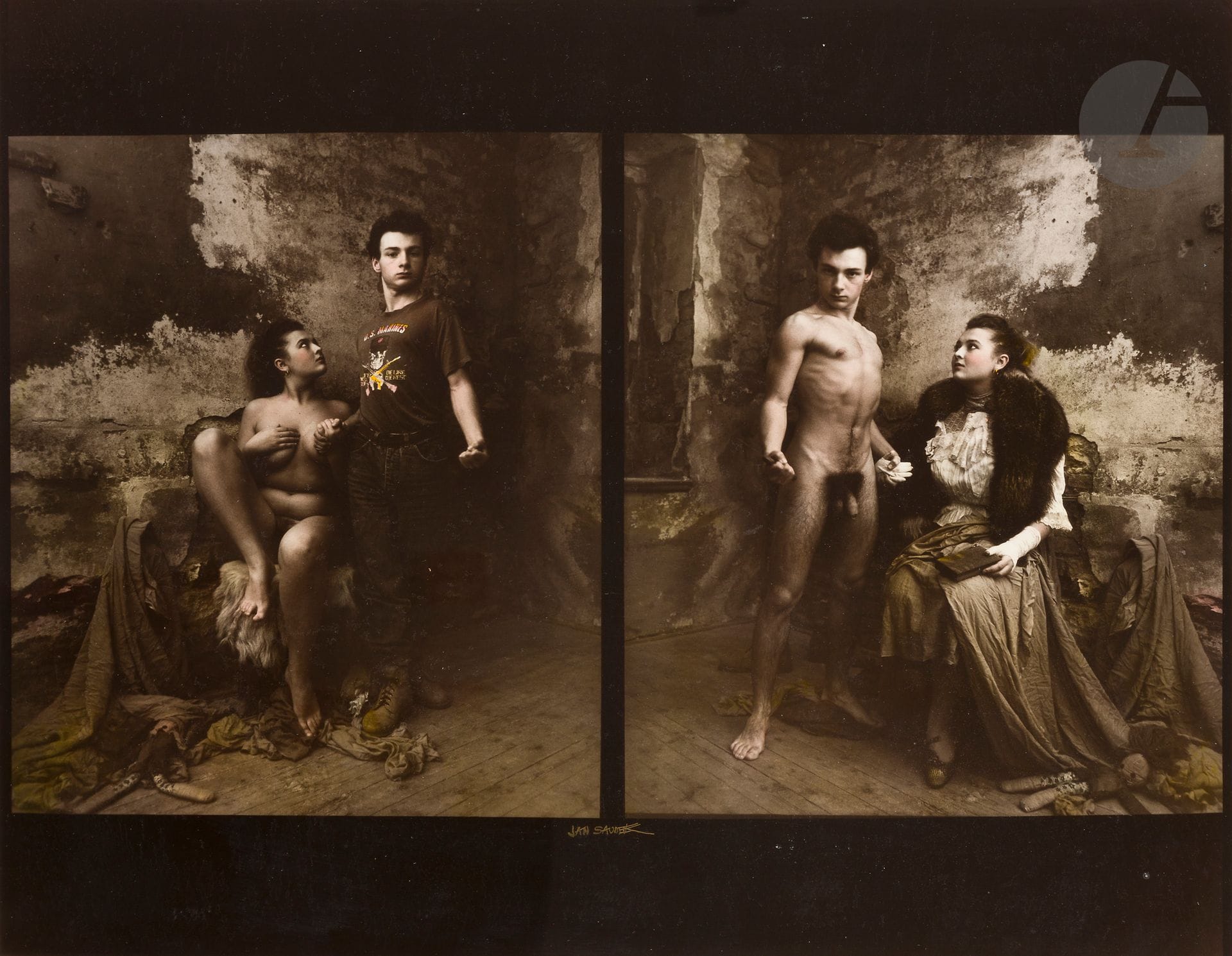 Jan Saudek (1935) 
Patrik et Denisa #259/IV, 1991. 
Épreuve argentique d’époque, rehaussée de couleurs et signée dans la marge en bas. Titre et date sur le bandeau en craft : « 259/IV - Patrik & Denisa - Model print - Finished Oct 31, 1891 ». Étiquette de la galerie Thierry Salvador au verso du cadre. 
48 x 58 cm avec marges - cadre 

Provenance : 
- Galerie Thierry Salvador, Paris. 
- Collection particulière, Paris.