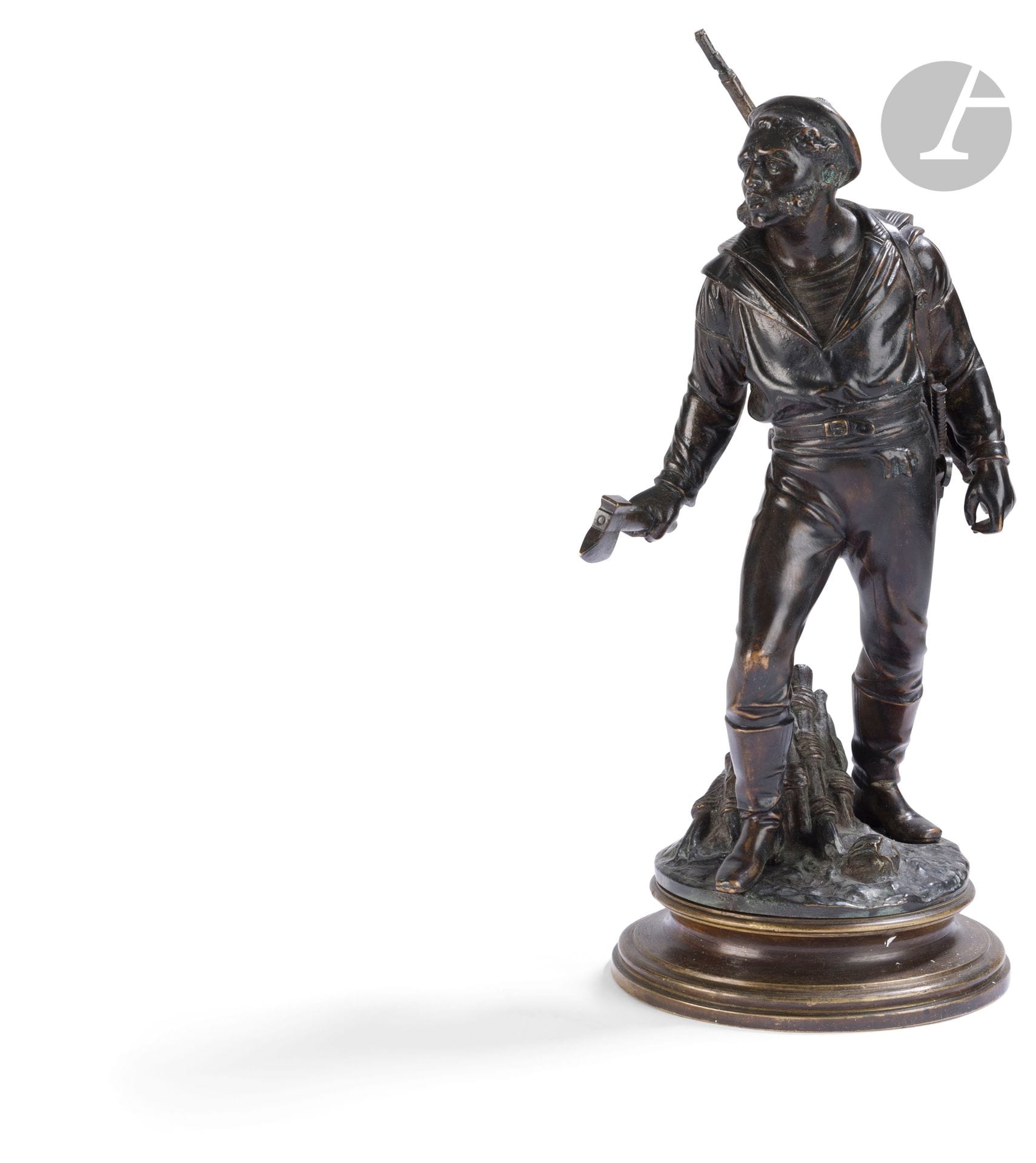 Émile GUILLEMIN (1841-1907). École française.
Le fusilier marin avec sa hache et son fusil
Bronze à patine foncée signé sur la terrasse et daté « 1871 ».
Hauteur : 25 cm
B.E.
