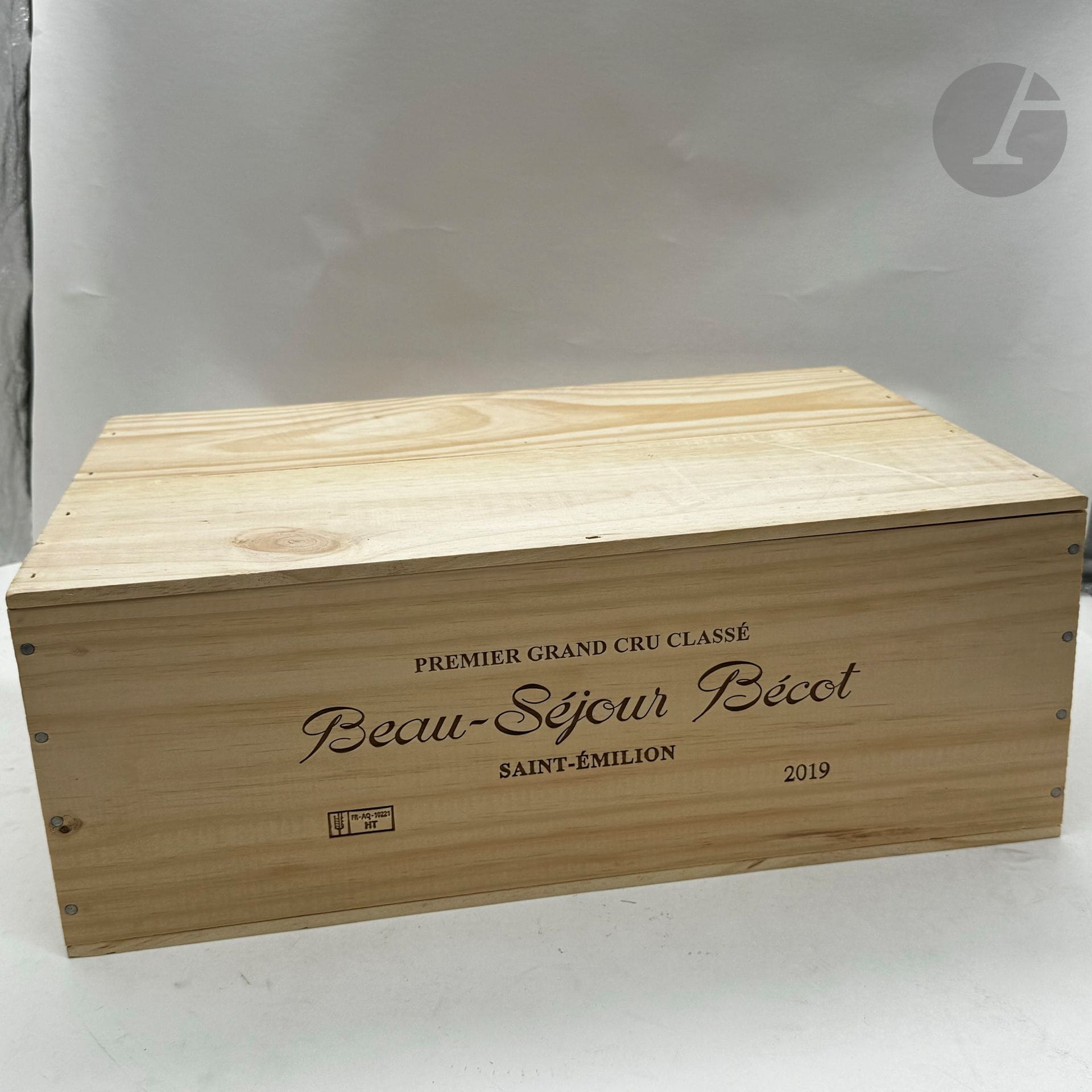 12 B CHÂTEAU BEAU-SÉJOUR BÉCOT (Caisse Bois d'origine), GCC1B Saint-Emilion, 2019