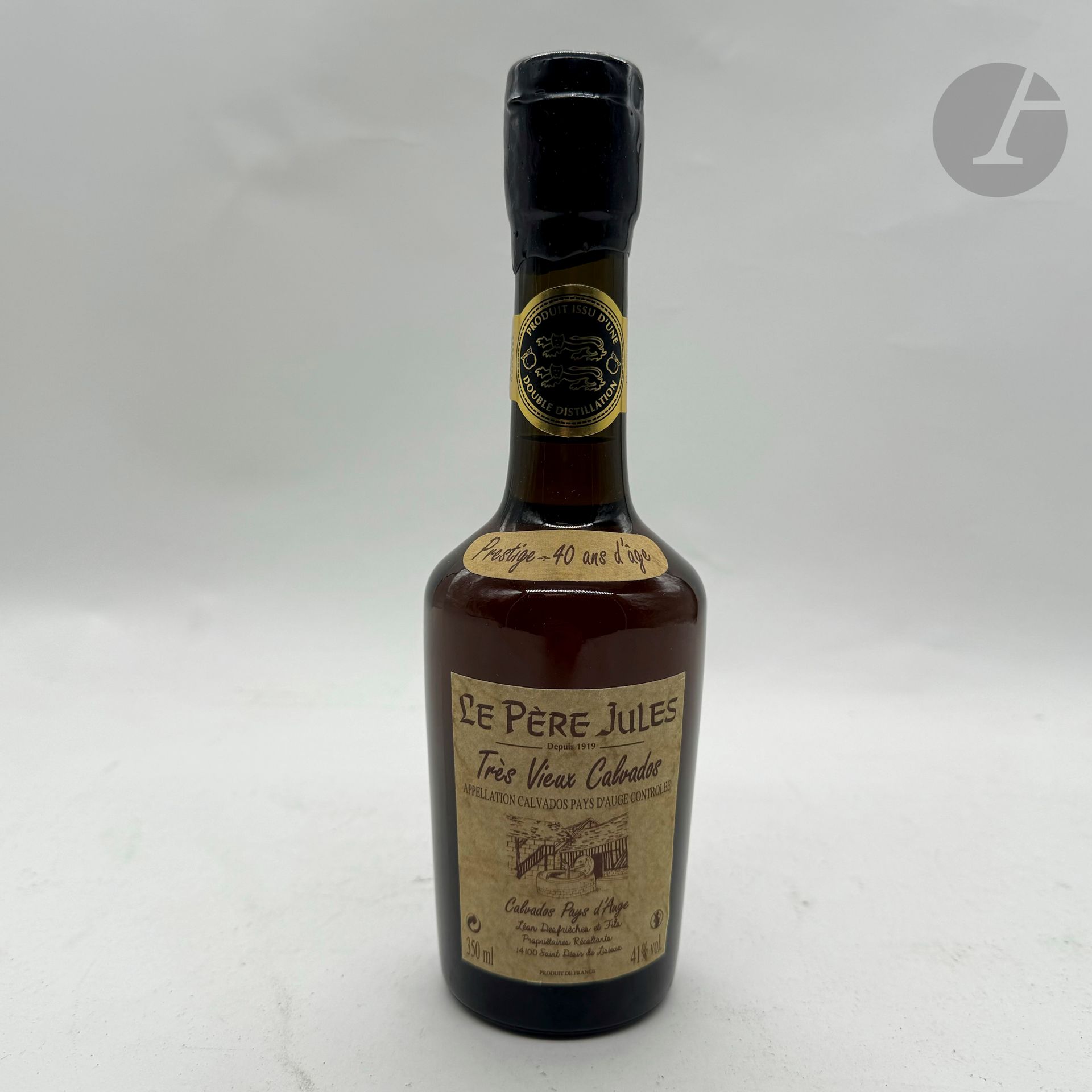 1 1/2 B TRÈS VIEUX CALVADOS PRESTIGE 40 ANS D'ÂGE 35 cl 41% (case), Le Père Jules, NM