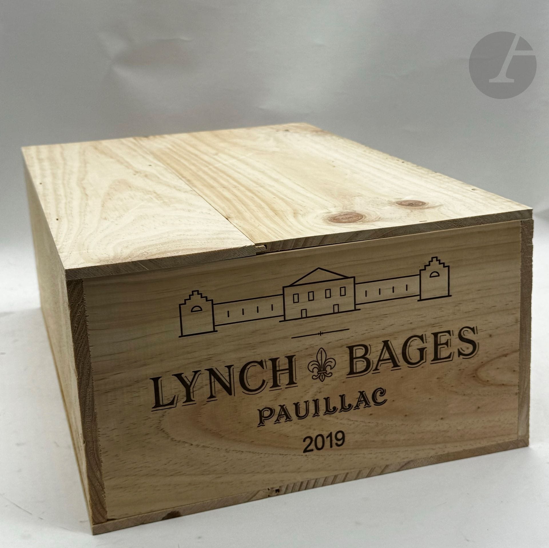 12 B CHÂTEAU LYNCH BAGES (Caisse Bois d'origine), GCC5 Pauillac, 2019