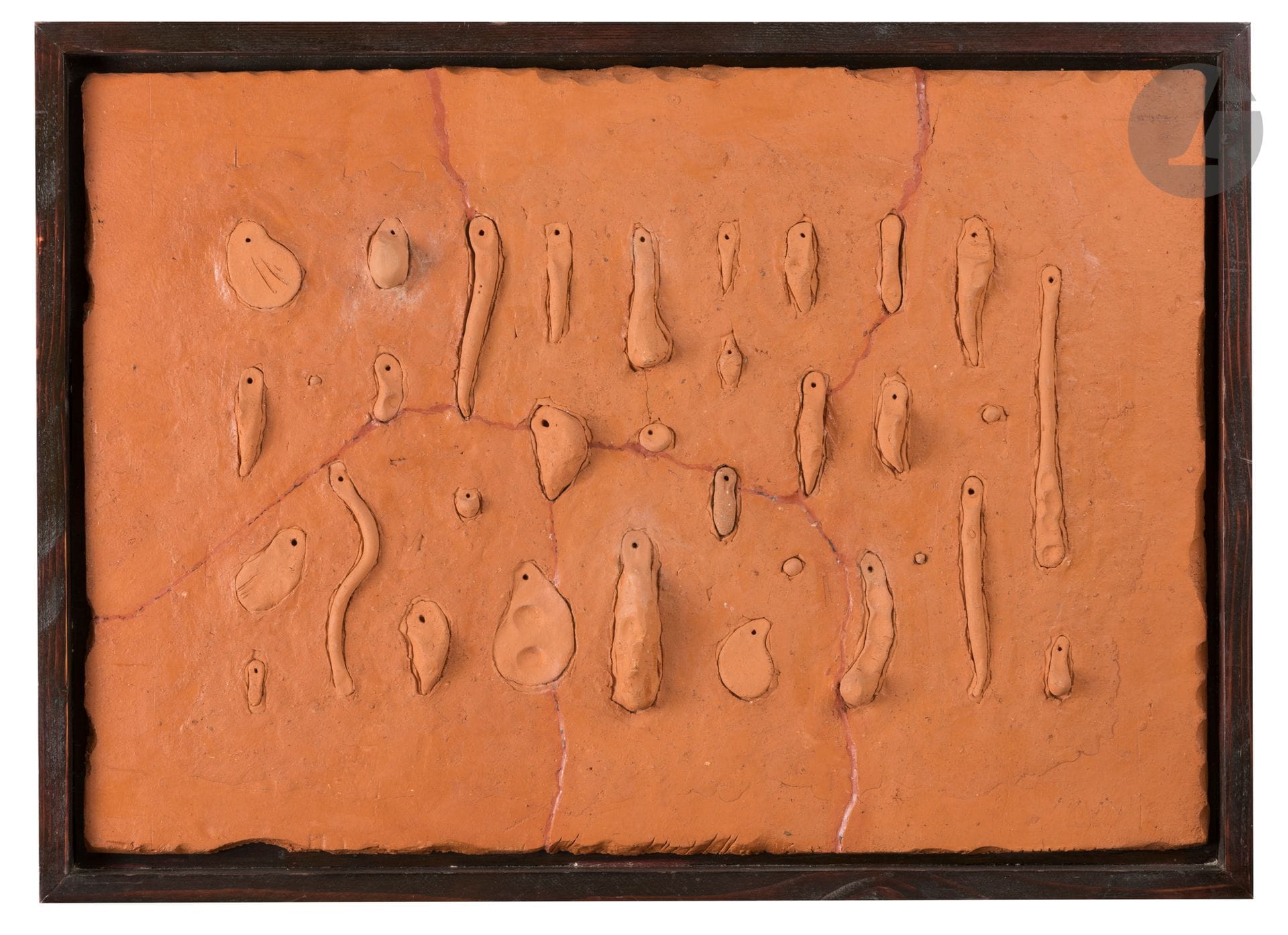 Luigi MAINOLFI [italien] (né en 1948) 
Muro del pensiero maggio, 1988 
Terre cuite. 
Signée, datée et titrée au dos. 
(Petites restaurations). 
45,5 x 65,5 cm 
 
Exposition : 
Mainolfi, Galerie Di Meo, Paris, 14 octobre - 26 novembre 1988, n° 10, catalogue, reproduit p. 35.