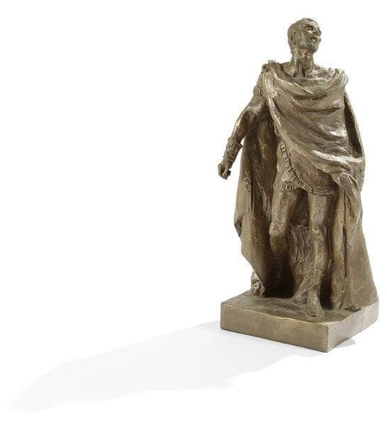[Laurence OLIVIER (1907-1989)]. Irena SEDLECKA (née 1928). Laurence Olivier en Oedipe. Statuette originale en résine. Hauteur: 52 cm. En 1945, Laurence Olivier n?a pas craint d?affronter - avec succès - le souvenir de ses plus illustres prédécesseurs dans ce terrible classique (Mounet-Sully en France ou Alexis Minotis en Grèce)