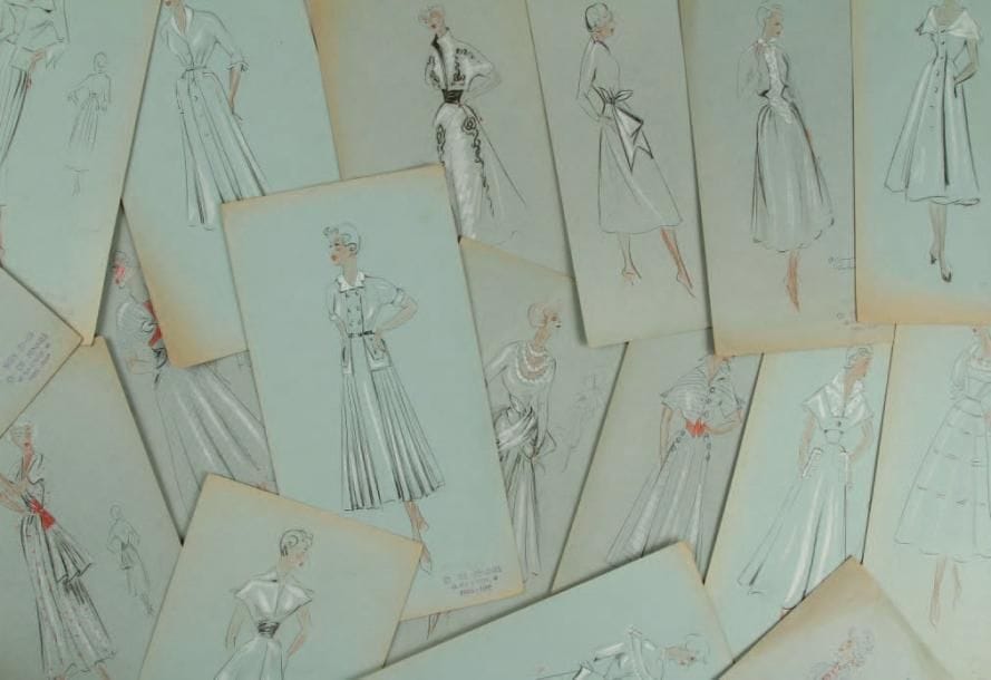 Atelier Léo TISSANDIÉ (XXe siècle)
Robes Crayon, encre, mine de plomb et rehauts de gouache. 17 dessins techniques. Portent pour la plupart un cachet en bas à droite, "O. de Pennes" (archiviste?), avec l?adresse de l?atelier. Numéro de croquis au dos des planches (de 502 à 566). 26 x 17 cm